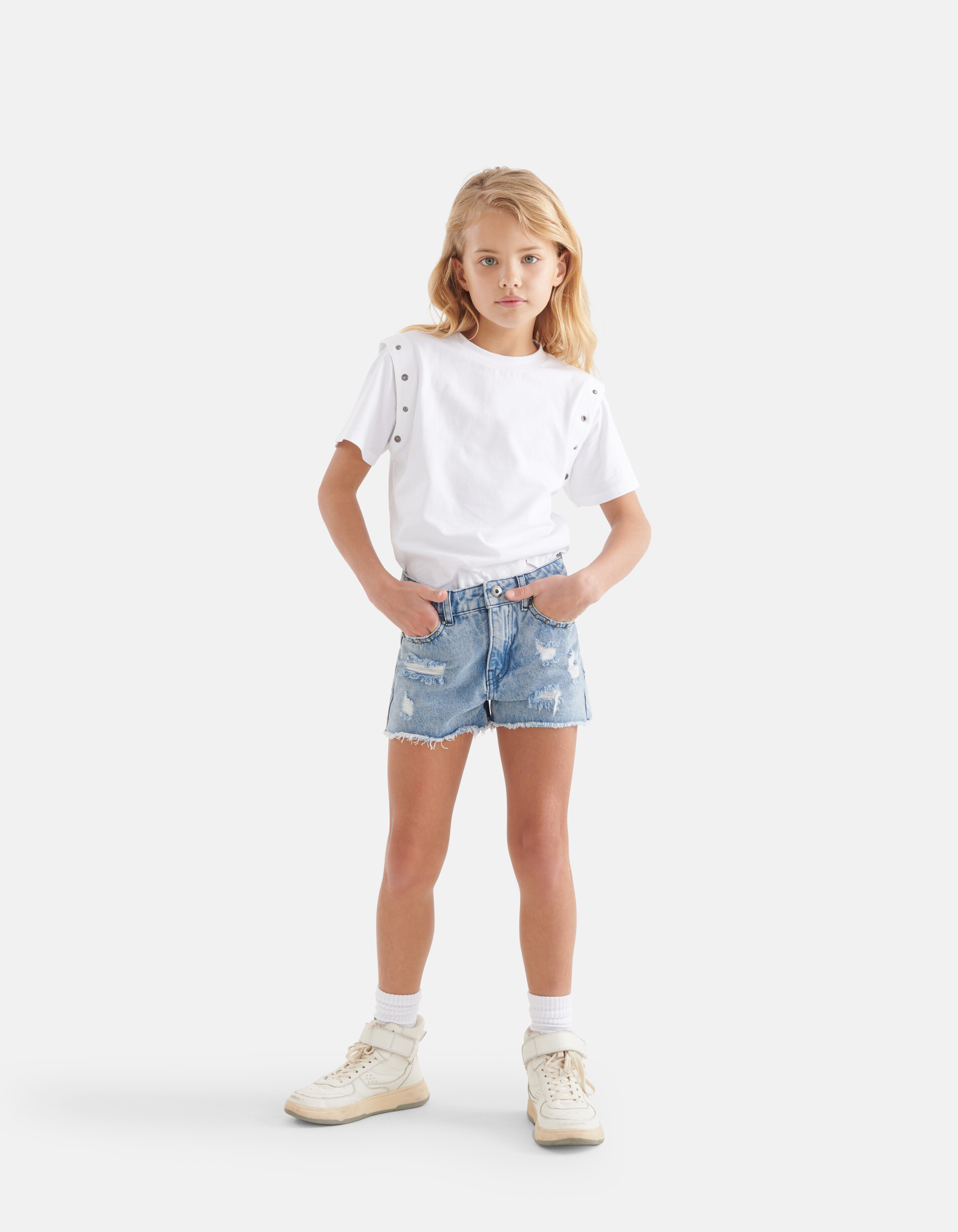Destroyed Denim Short Blauw By Nicolette SHOEBY GIRLS