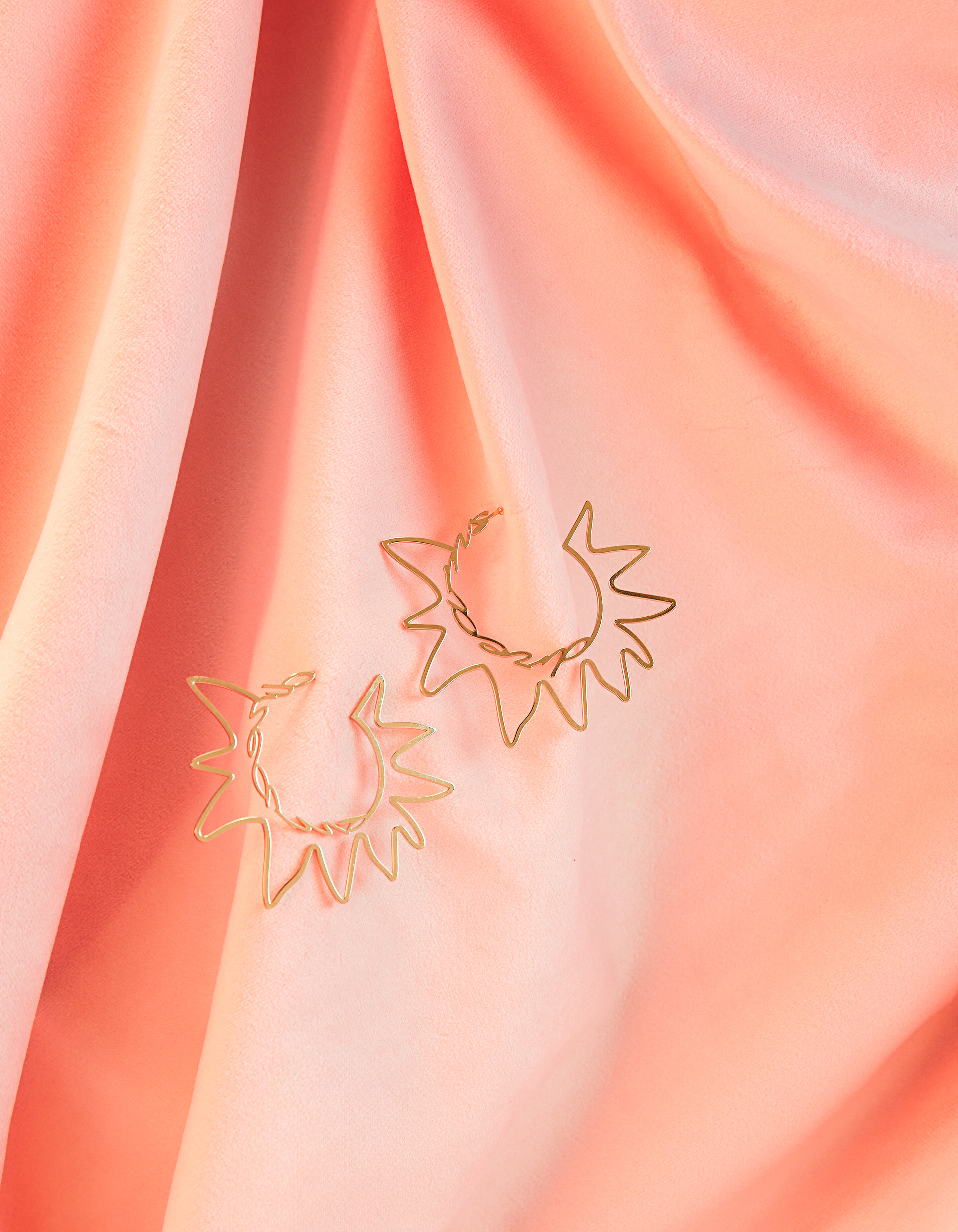 Zon Oorbellen Goud By Lizzy SHOEBY ACCESSOIRES