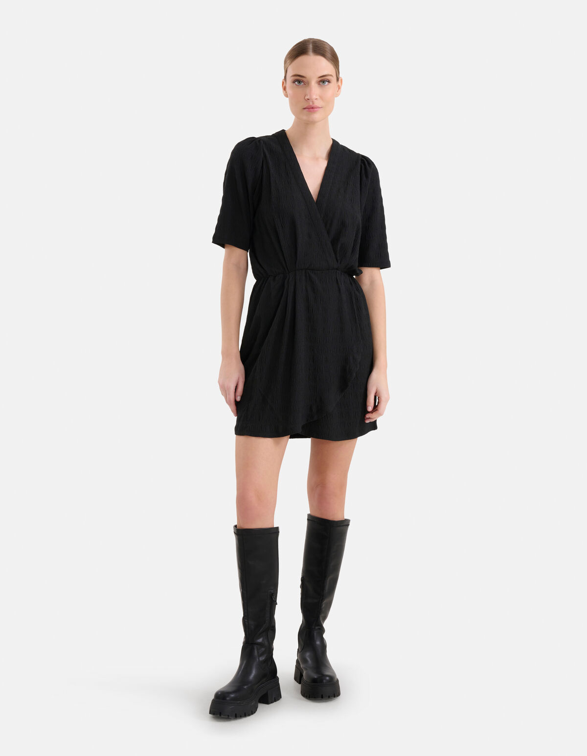Crinkle Mini Jurk Zwart SHOEBY WOMEN