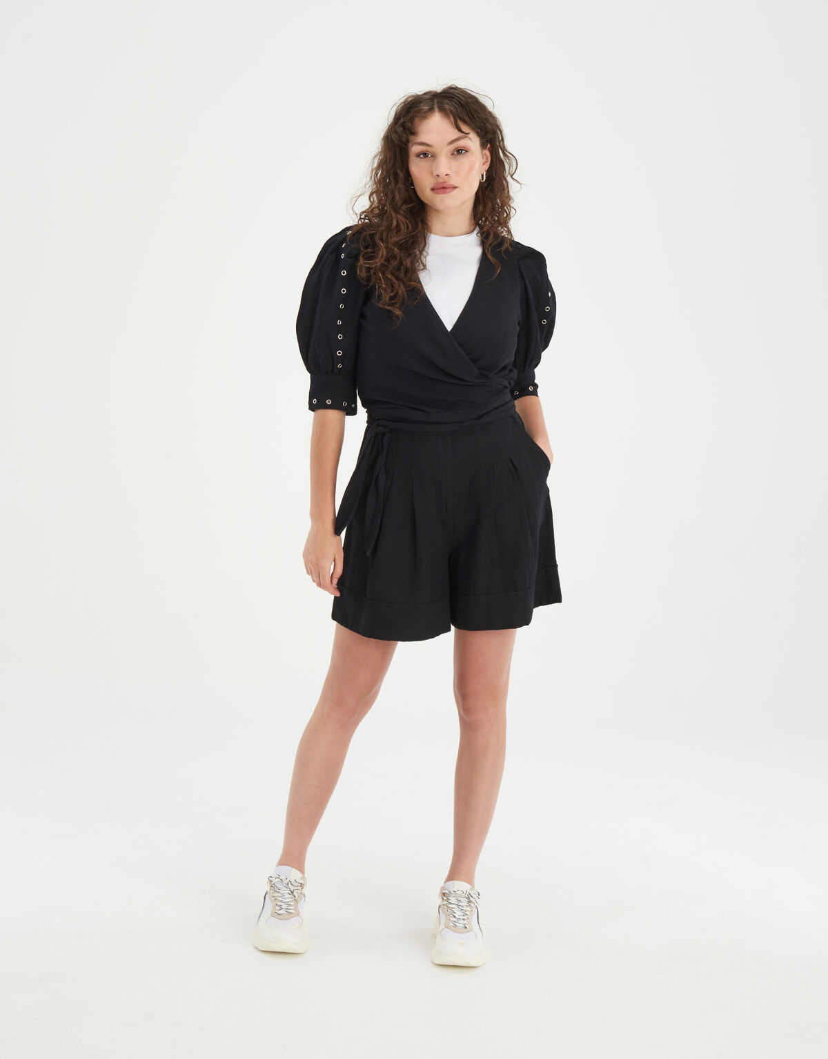 Cara Short Eksept
