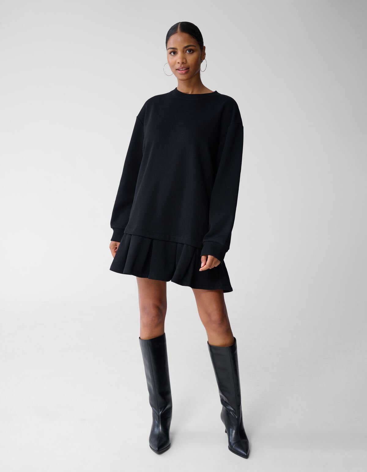 Oversized Sweat Ruffle Jurk Zwart By Fred SHOEBY WOMEN