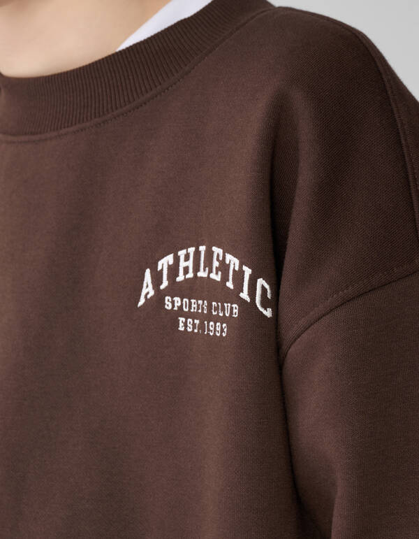 Athletic Artwork Sweater Donkerbruin SHOEBY BOYS