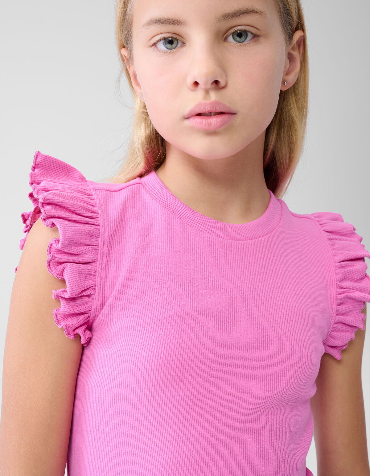 Ruffle Rib Top Roze SHOEBY GIRLS