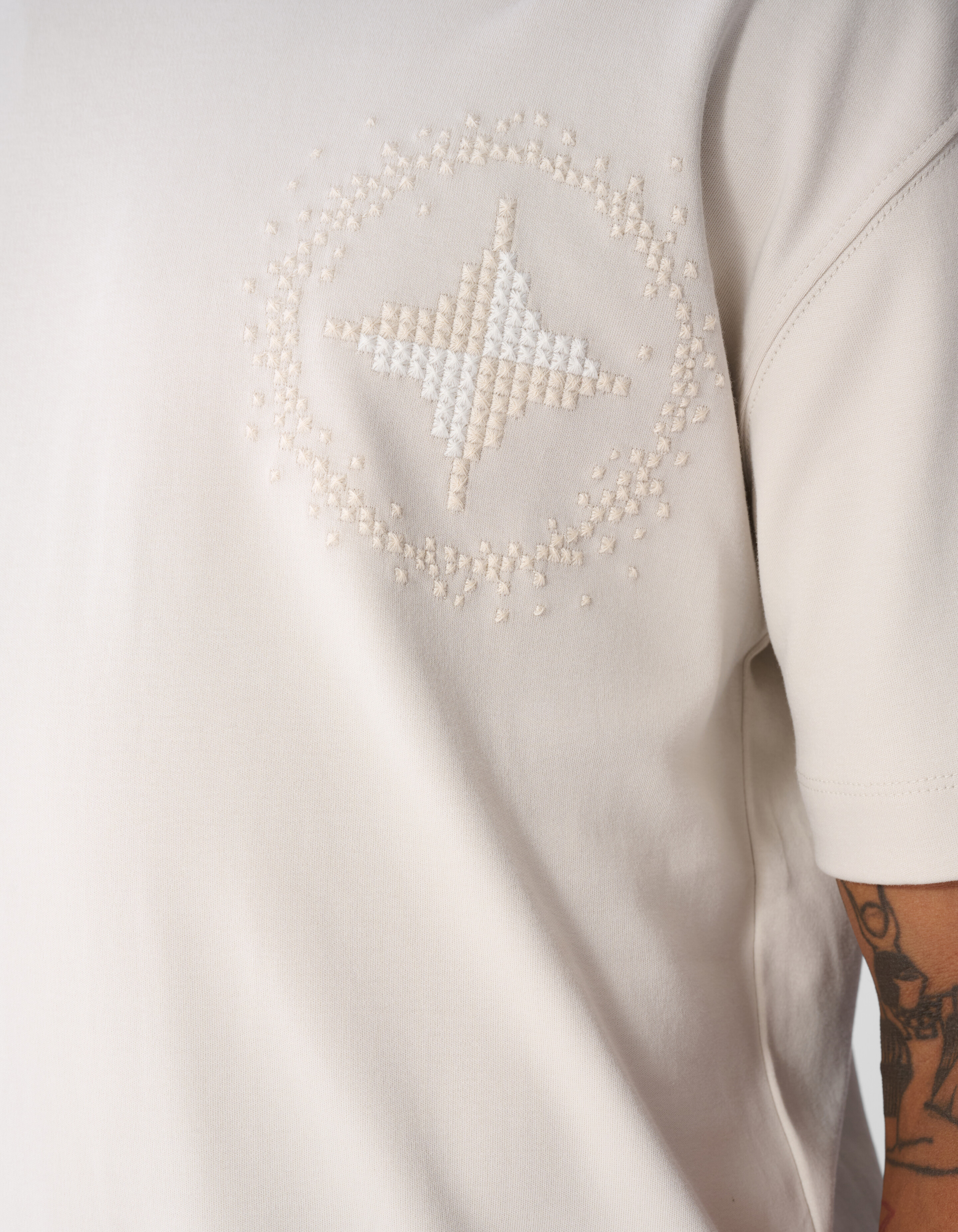 Embroidery Logo T-shirt Beige SHOEBY MEN