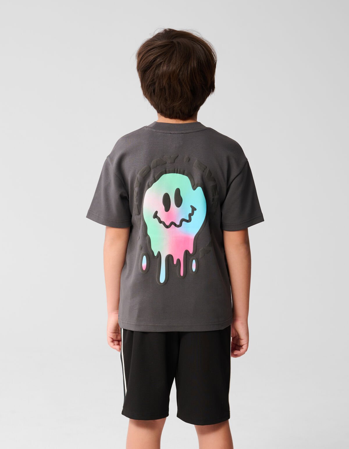 Color Smiley T-shirt Donkergrijs SHOEBY BOYS