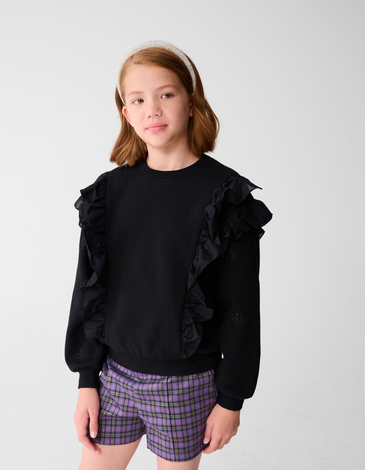 Ruffle Embroidery Sweater Zwart SHOEBY GIRLS