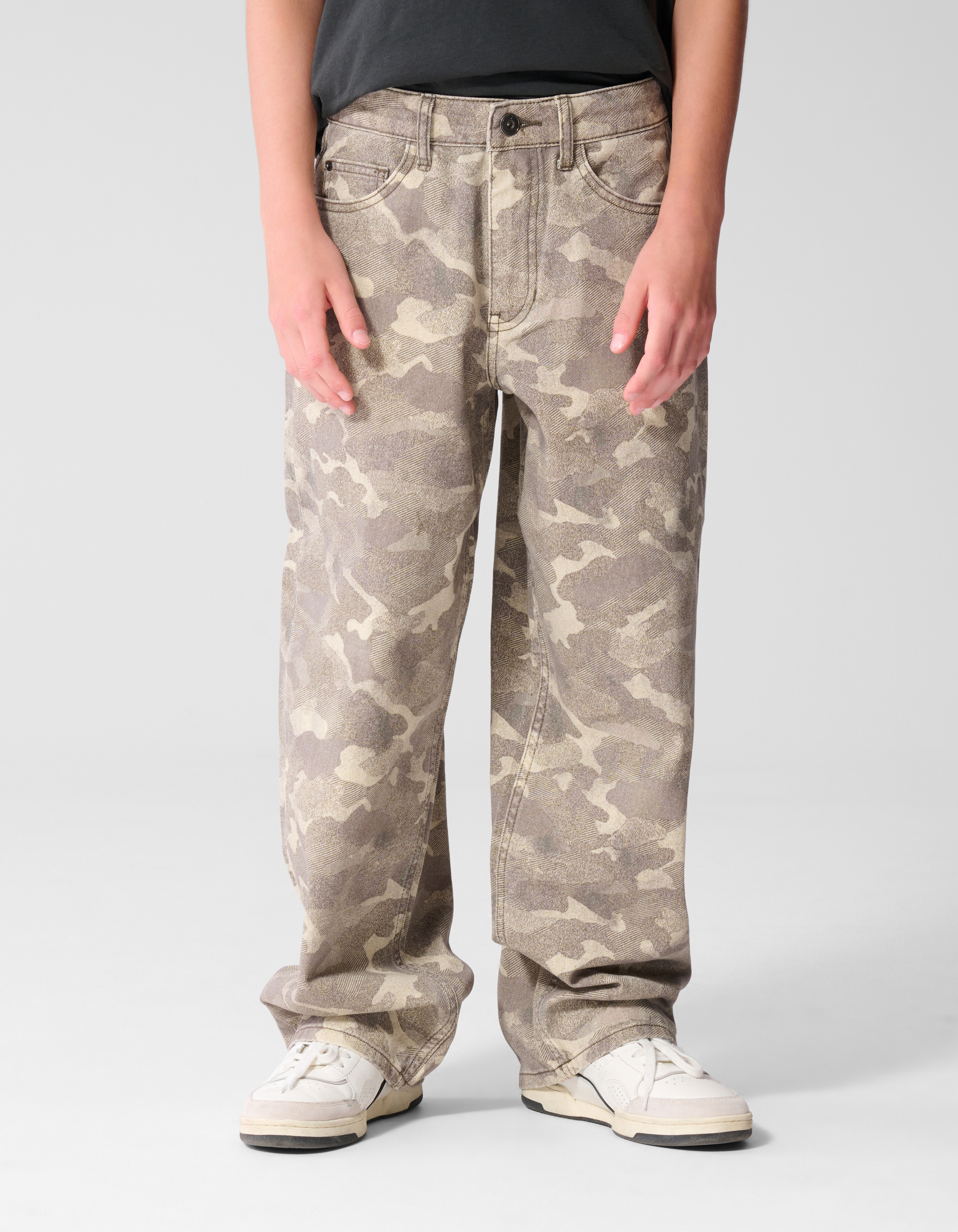 Camo Baggy Fit Jeans Lichtbruin SHOEBY BOYS