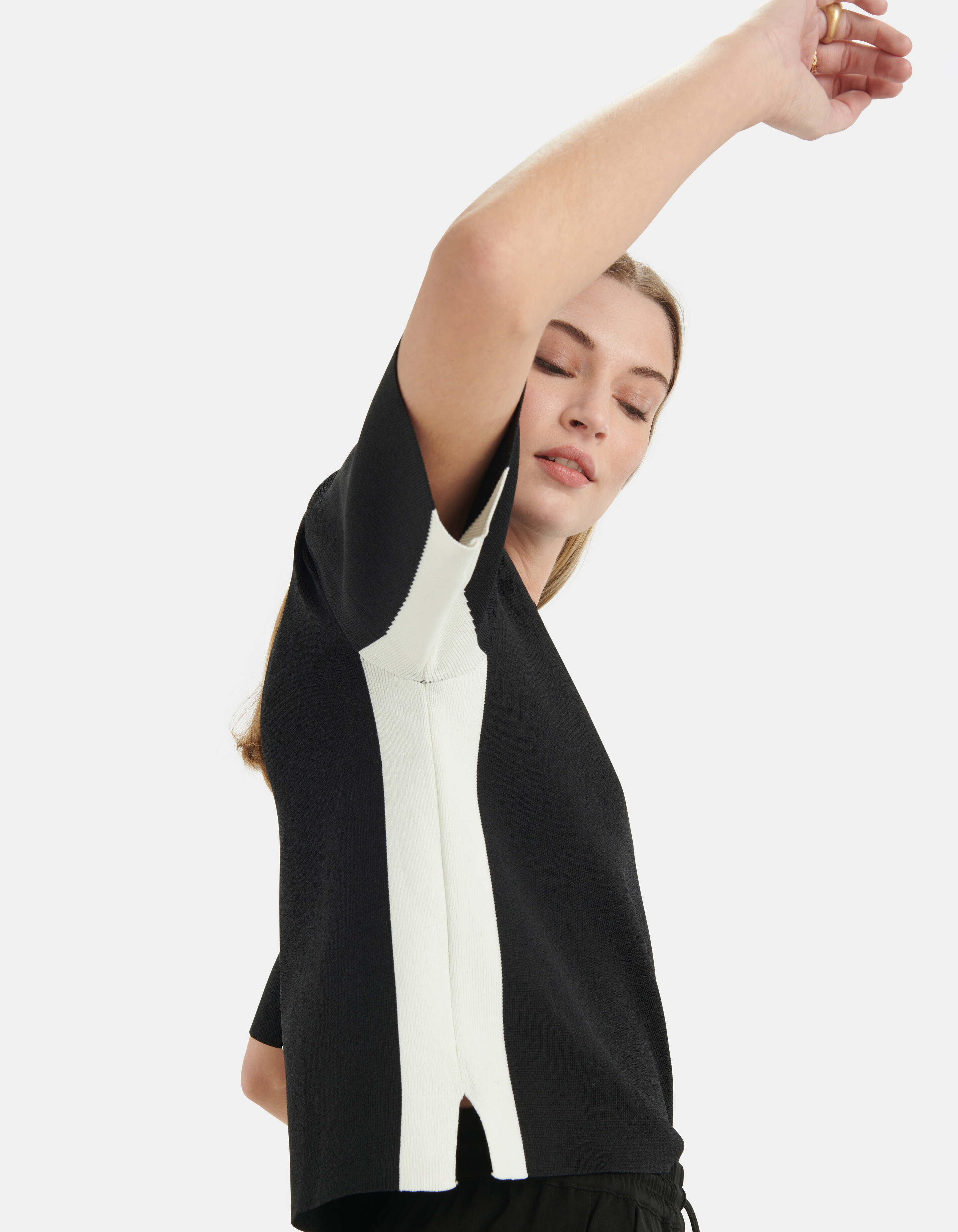 Knit Top EKSEPT
