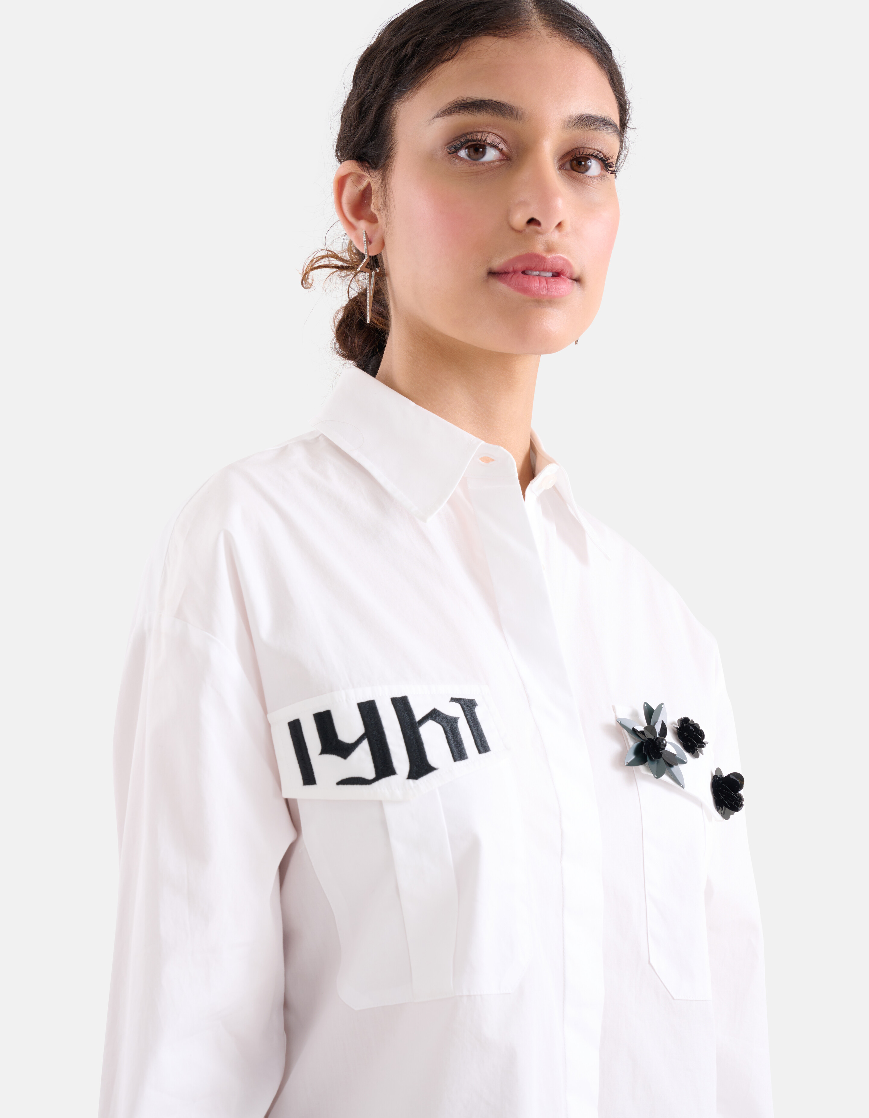 3D Embroidery Blouse Wit SHOEBY WOMEN