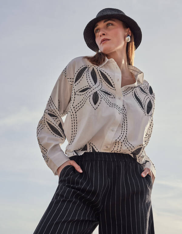 Embroidery Blouse Gebroken Wit By Mieke SHOEBY WOMEN