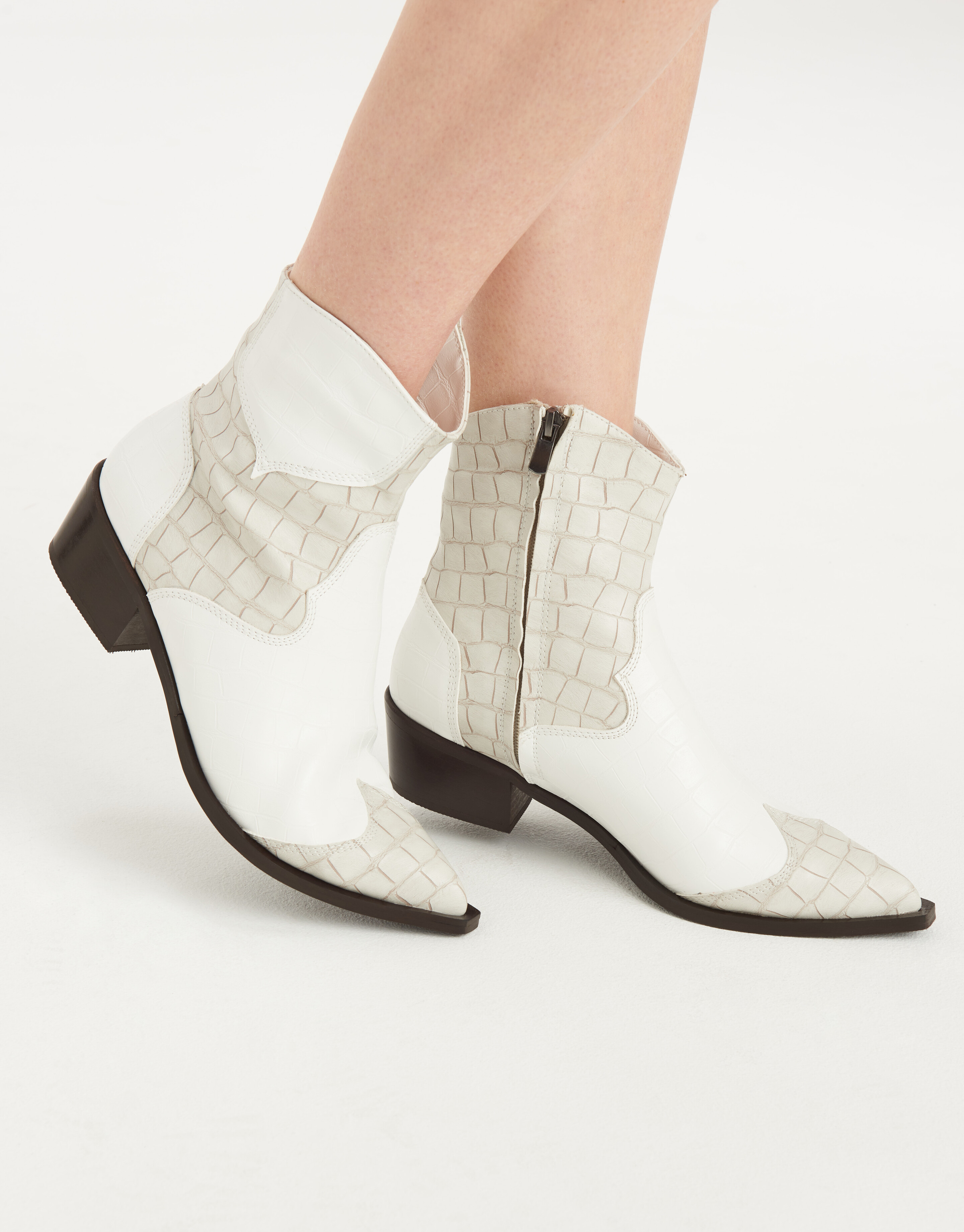 Tammy Laars SCHOENEN SHOEBY