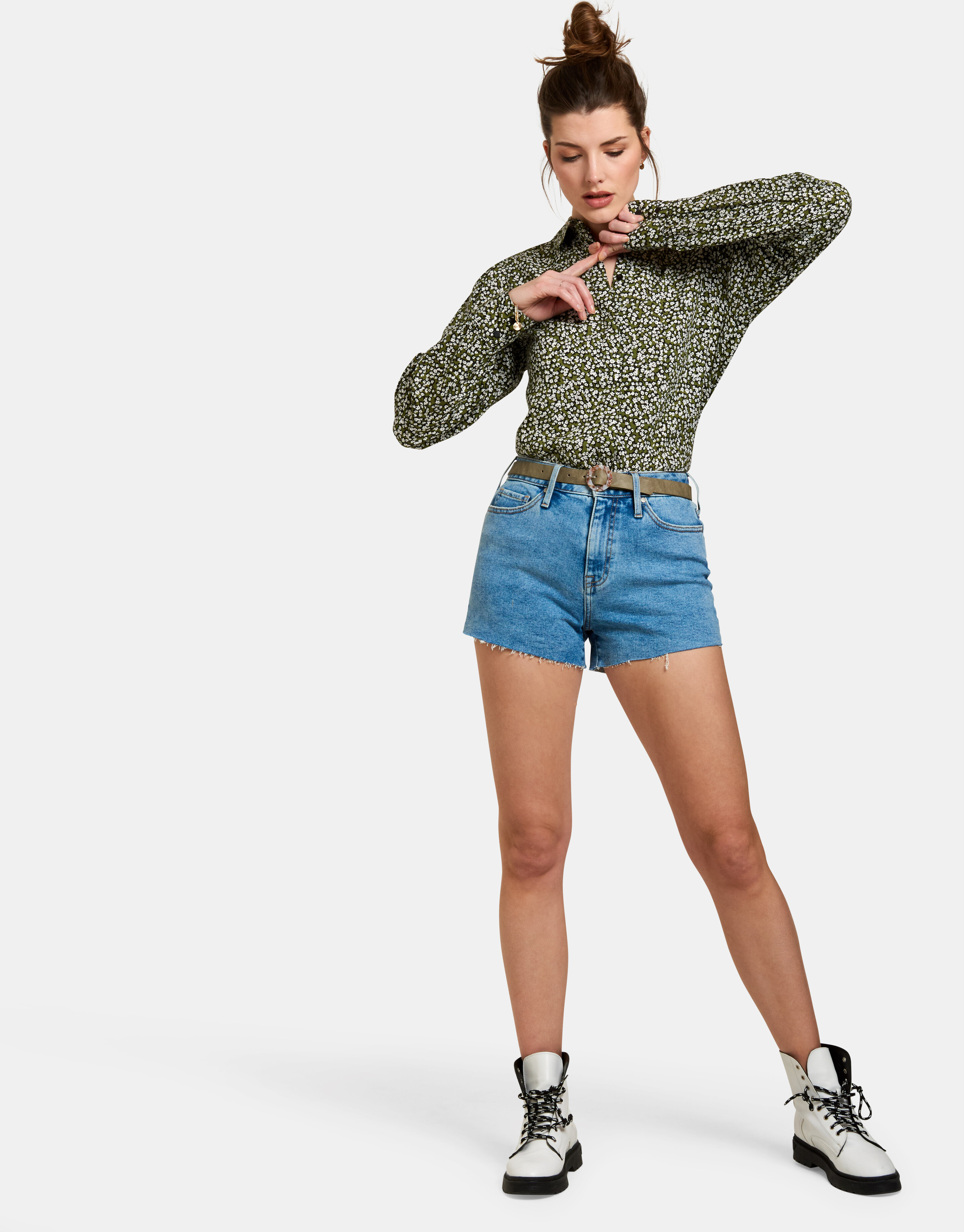 Cherry short Eksept