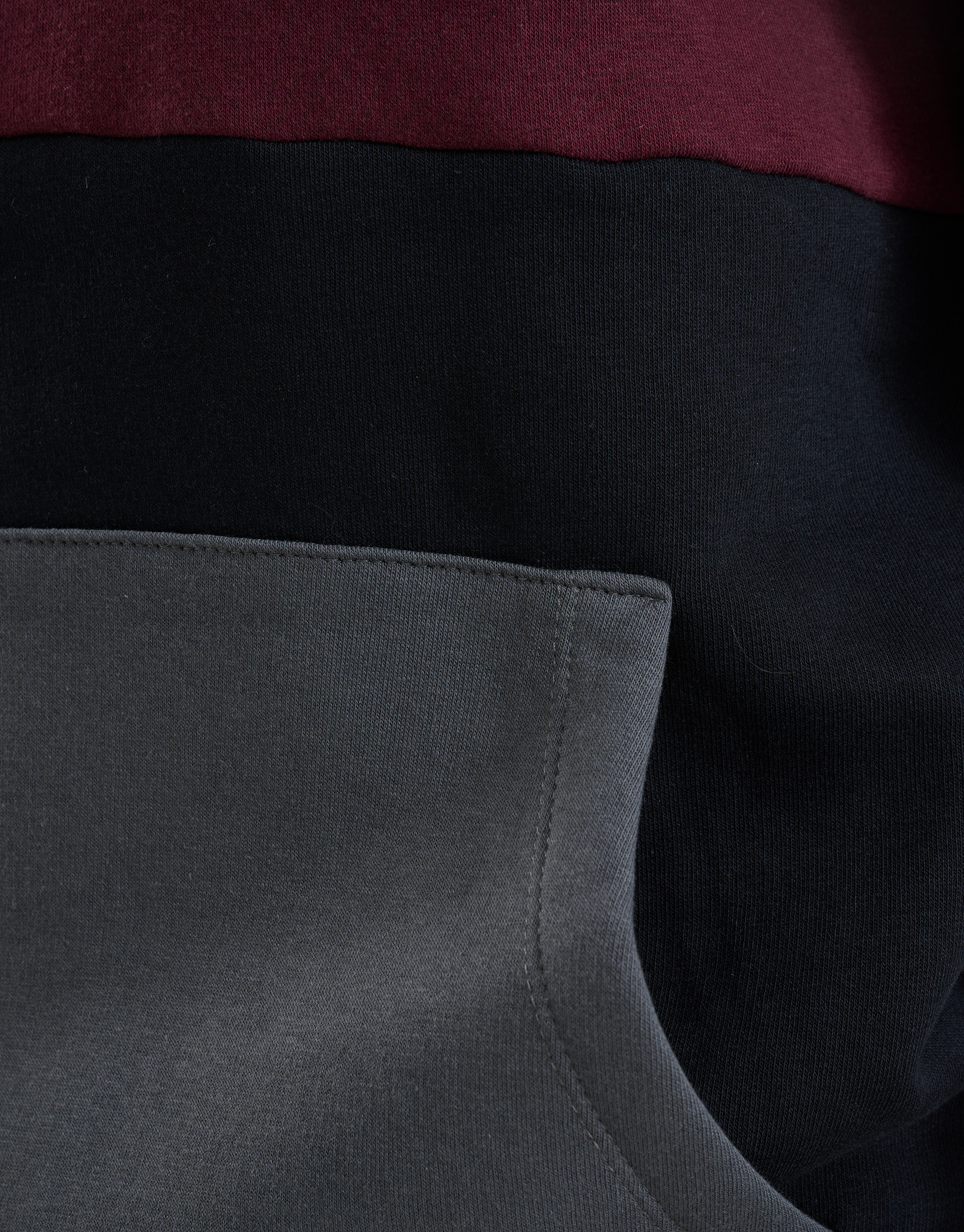 Gekleurde Contrast Hoodie Zwart SHOEBY MEN