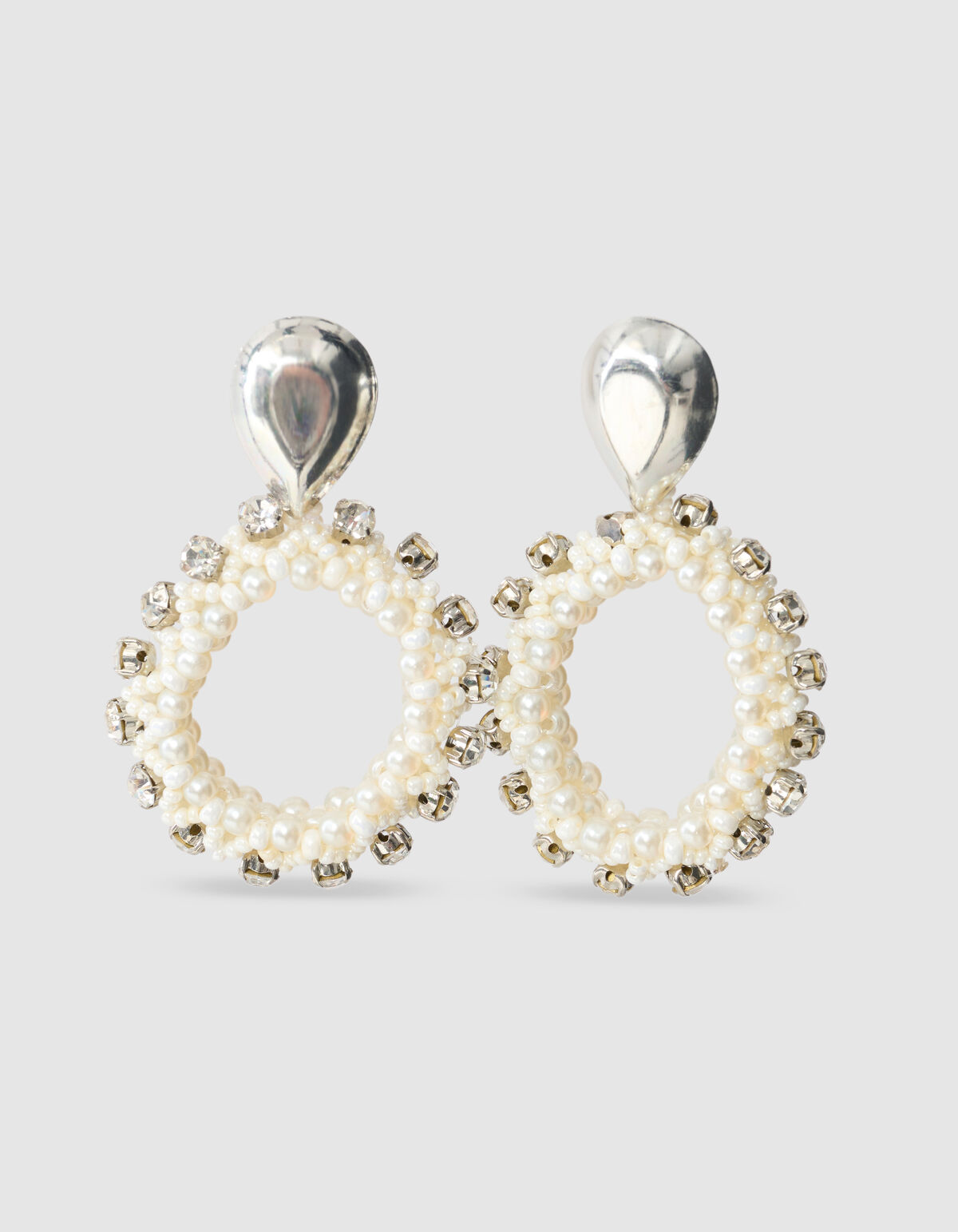 Beaded Oval Oorbellen Gebroken Wit SHOEBY ACCESSOIRES