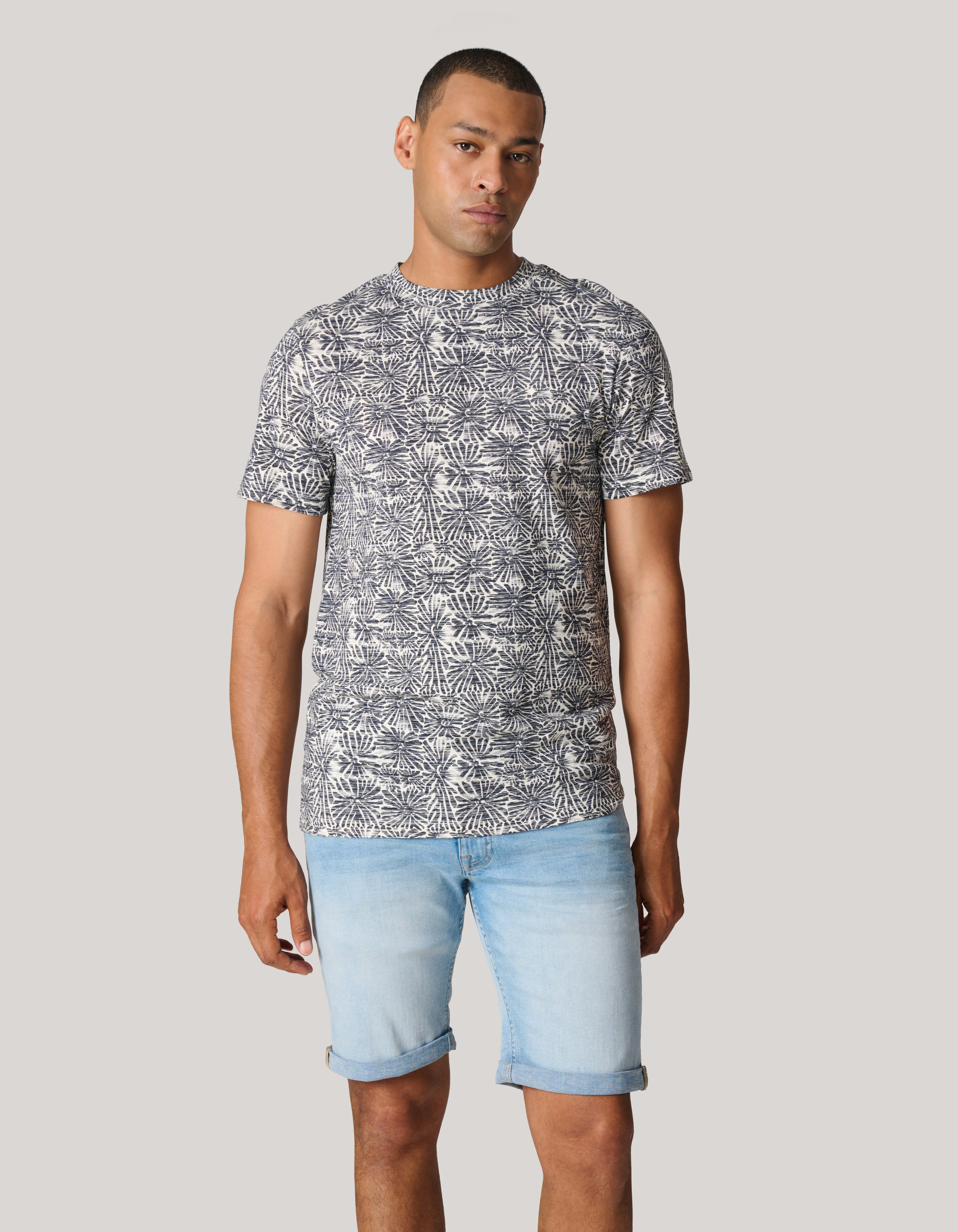 Printed Flower T-shirt Zwart SHOEBY MEN