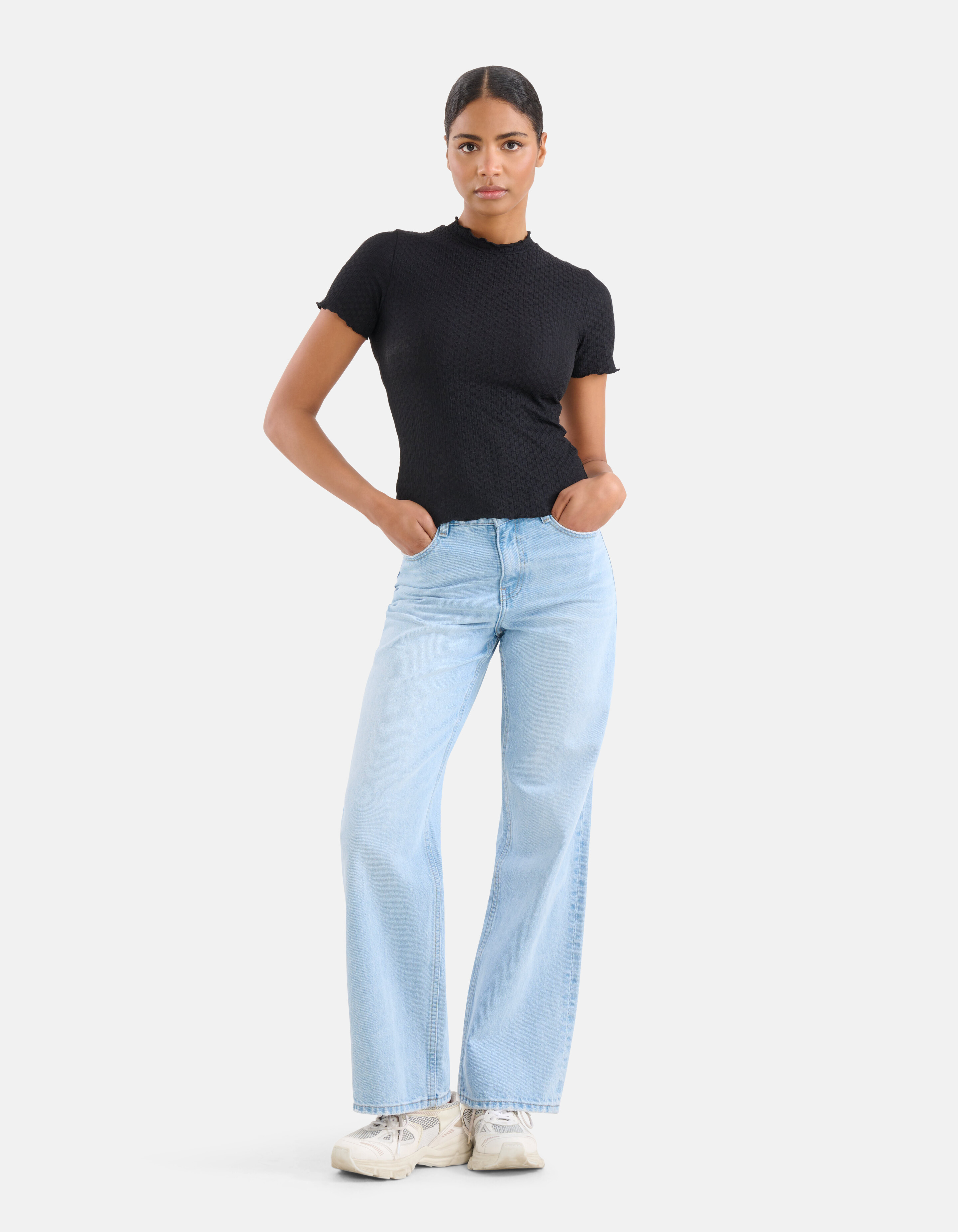Crinkle Top Zwart SHOEBY WOMEN