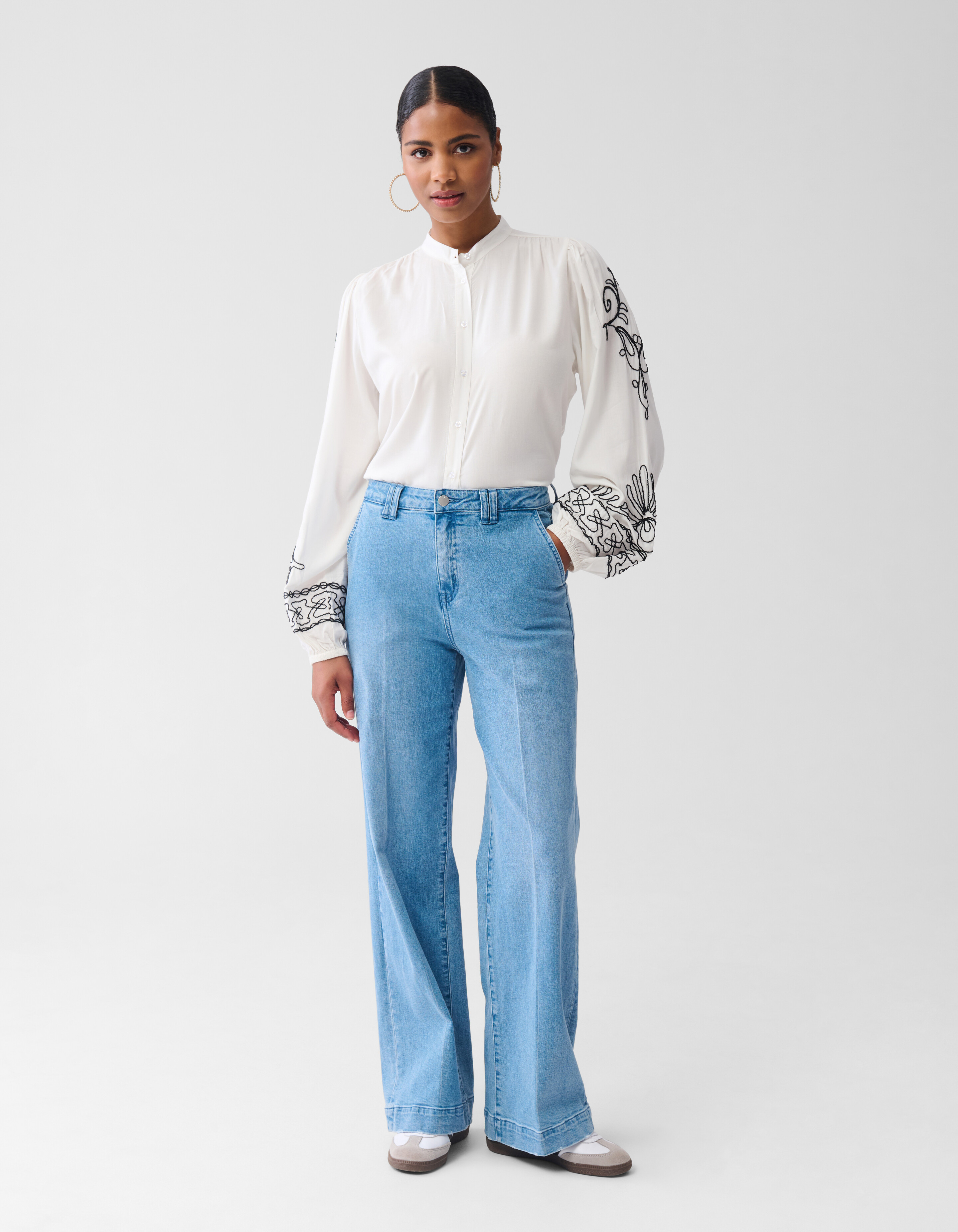 Cord Embroidery Blouse Gebroken Wit By Fred SHOEBY WOMEN