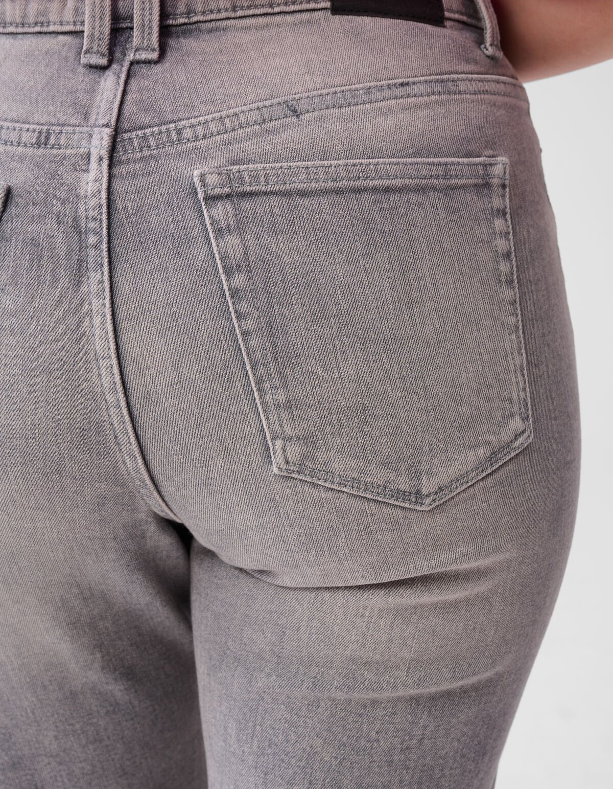 Tapered Fit Jeans Grijs SHOEBY WOMEN