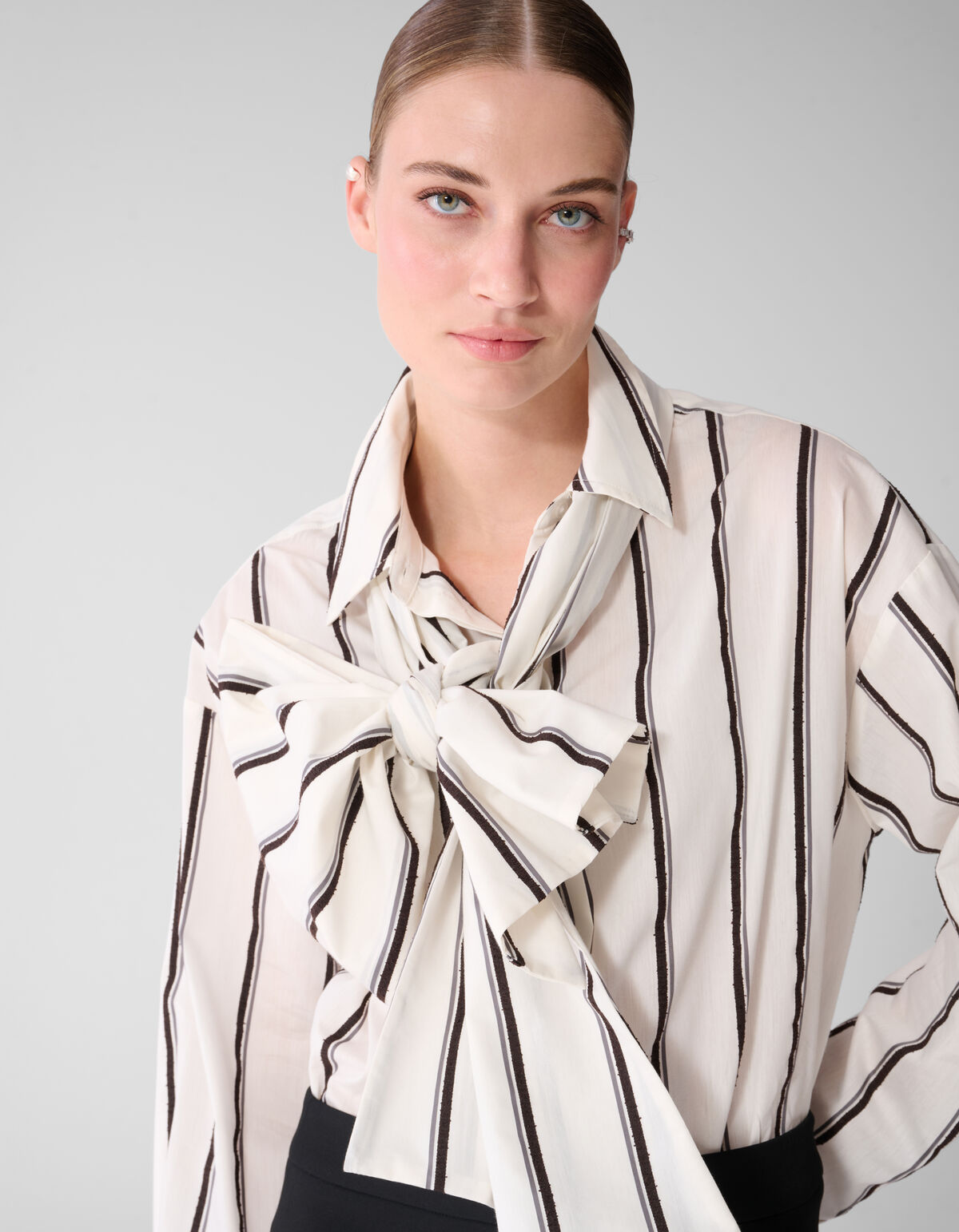 Gestreepte Jacquard Blouse Gebroken Wit By Mieke SHOEBY WOMEN