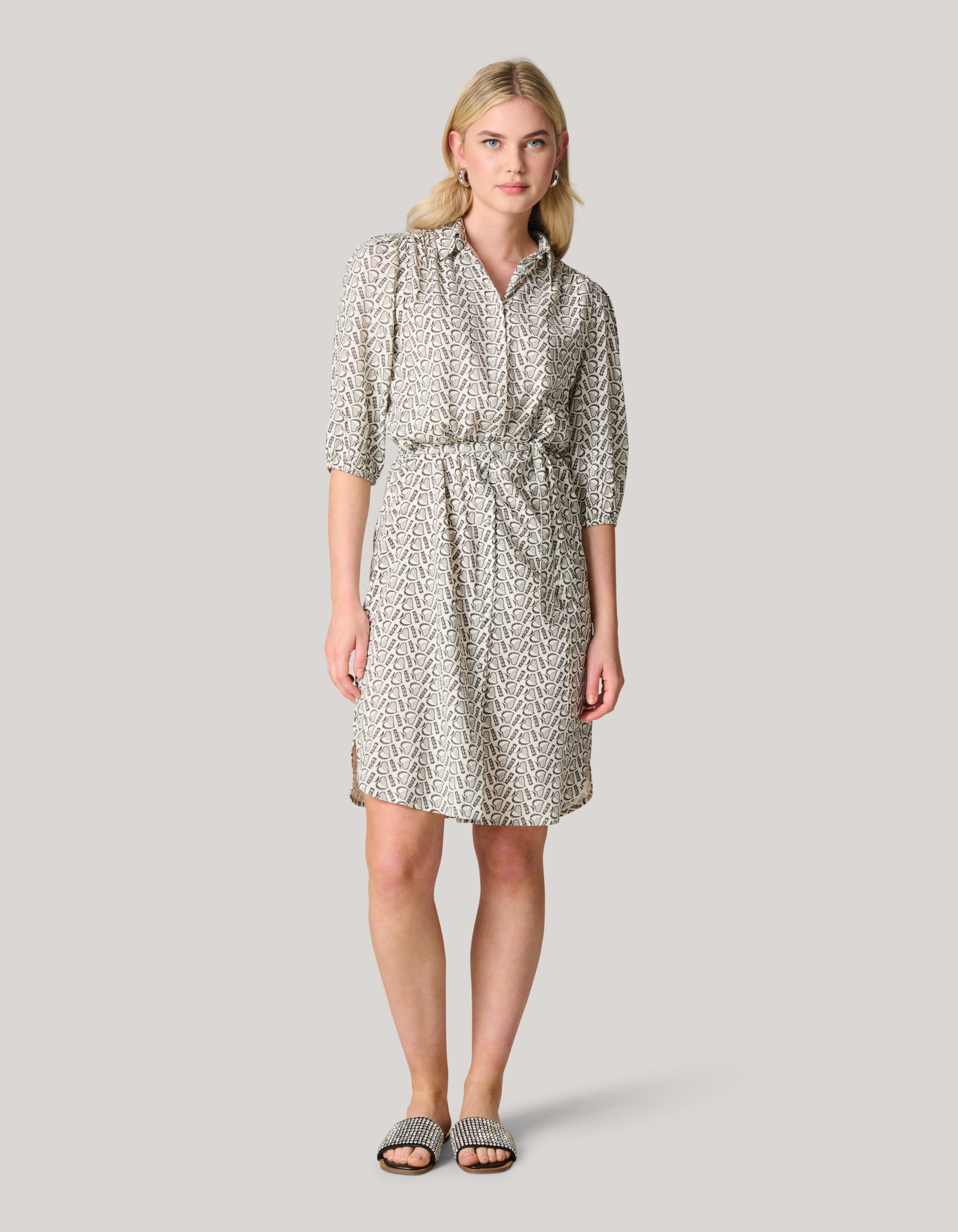 Dames midi jurken online kopen. Ontdek nu de collectie Shoeby Koop nu online Shoeby