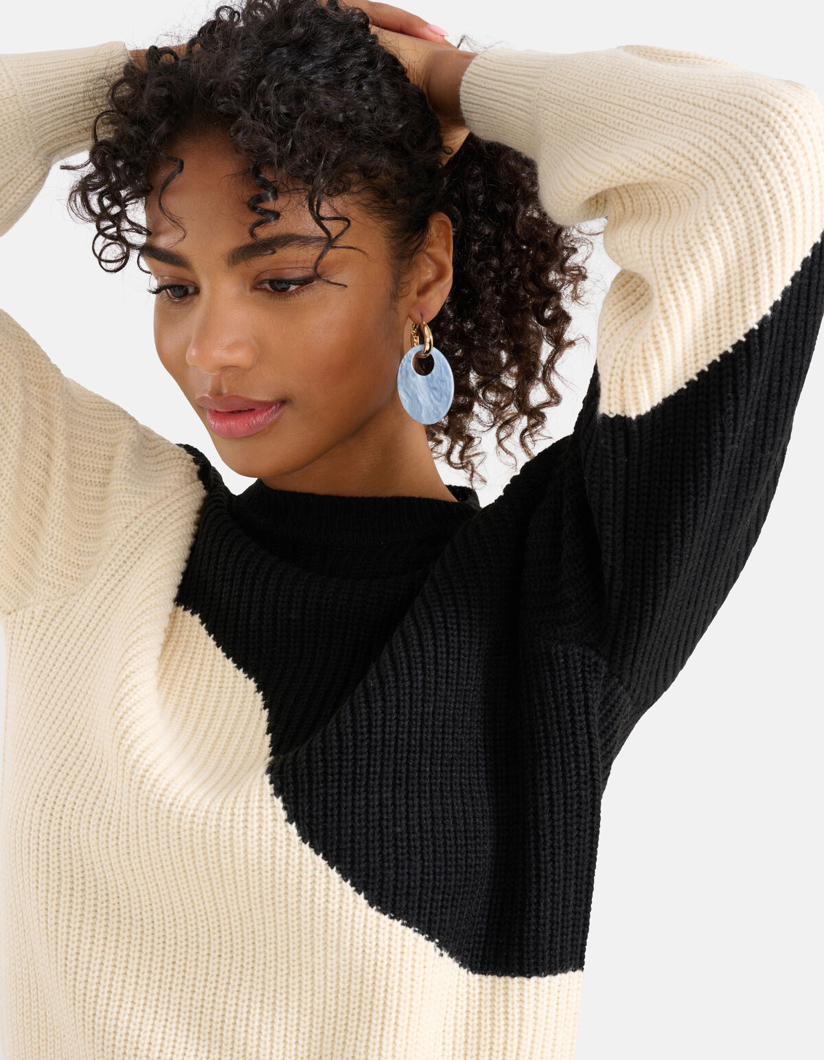 Ovale Oorbellen Lichtblauw SHOEBY ACCESSOIRES