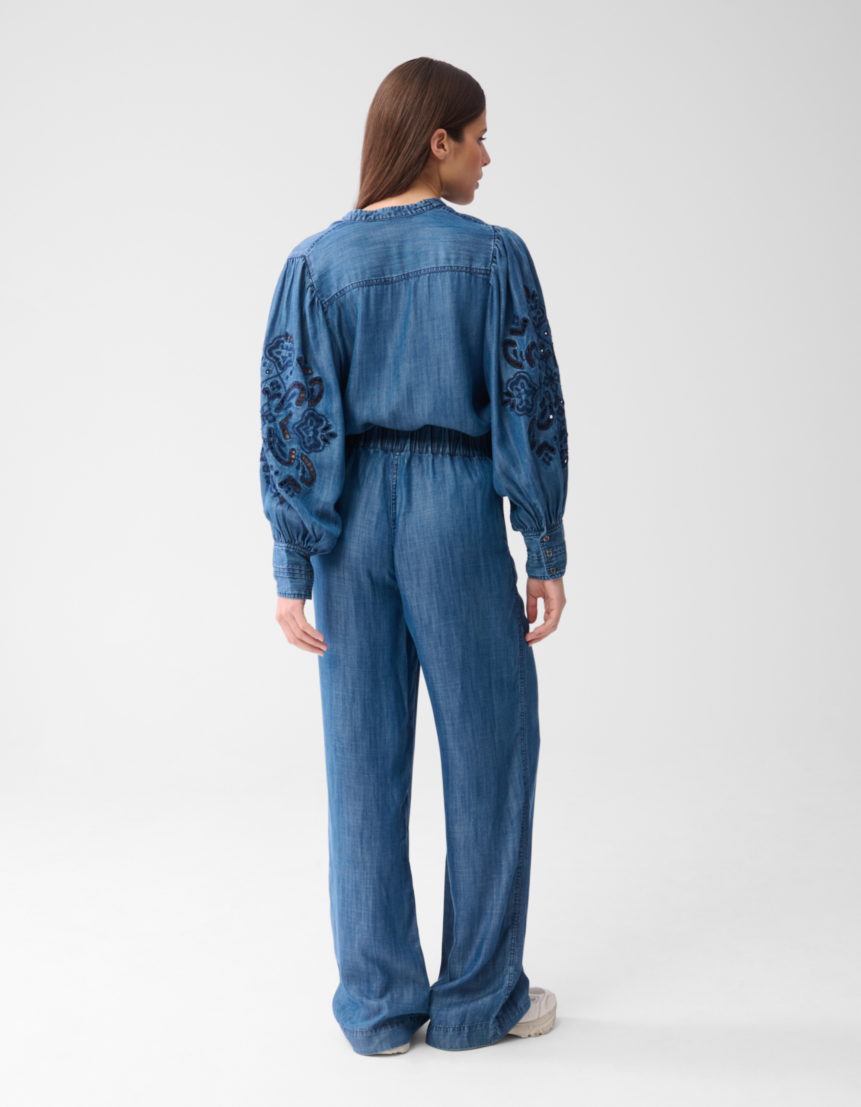 Pintuck Embroidery Blouse Blauw By Mieke SHOEBY WOMEN