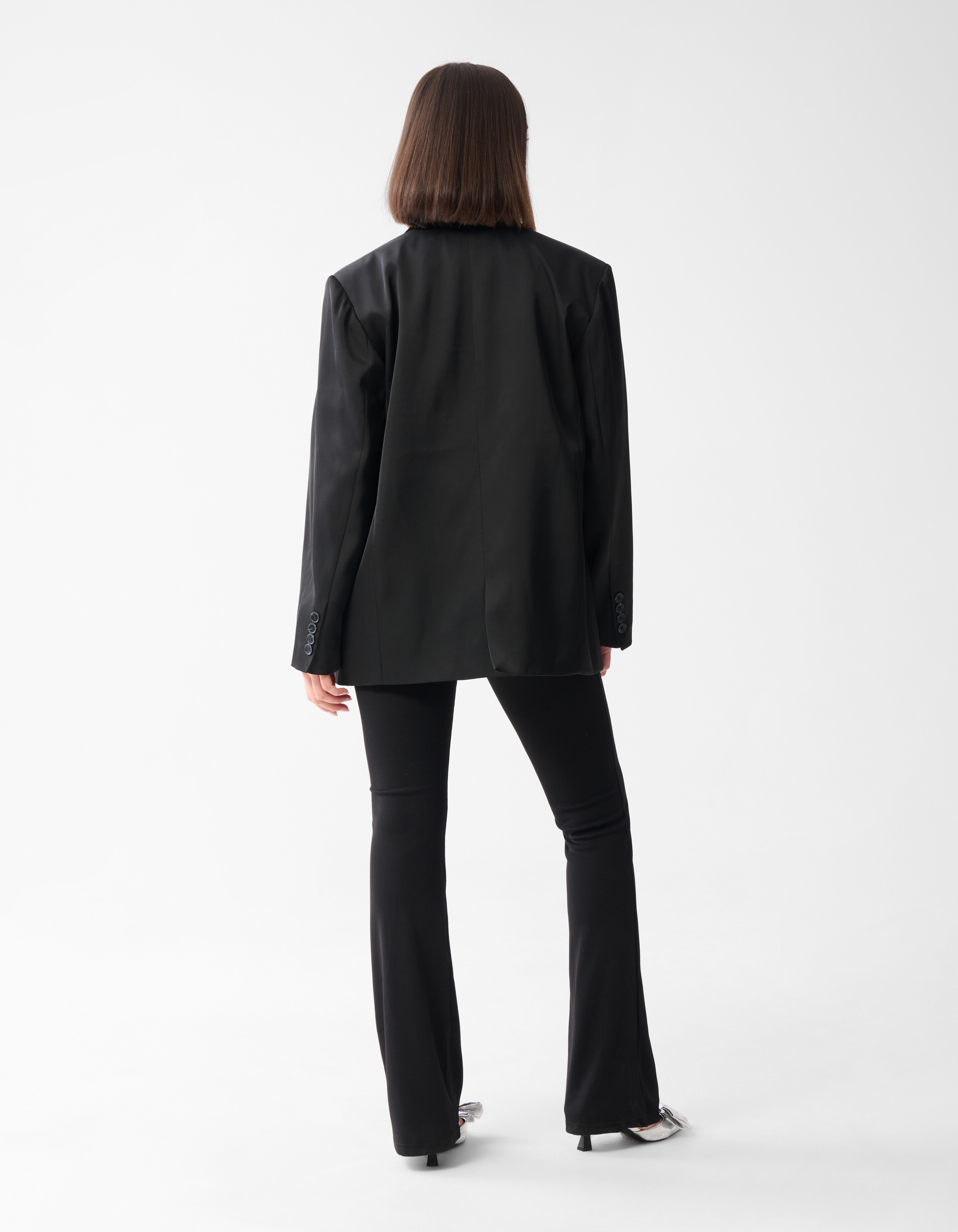Satijnen Ruffle Blazer Zwart SHOEBY WOMEN
