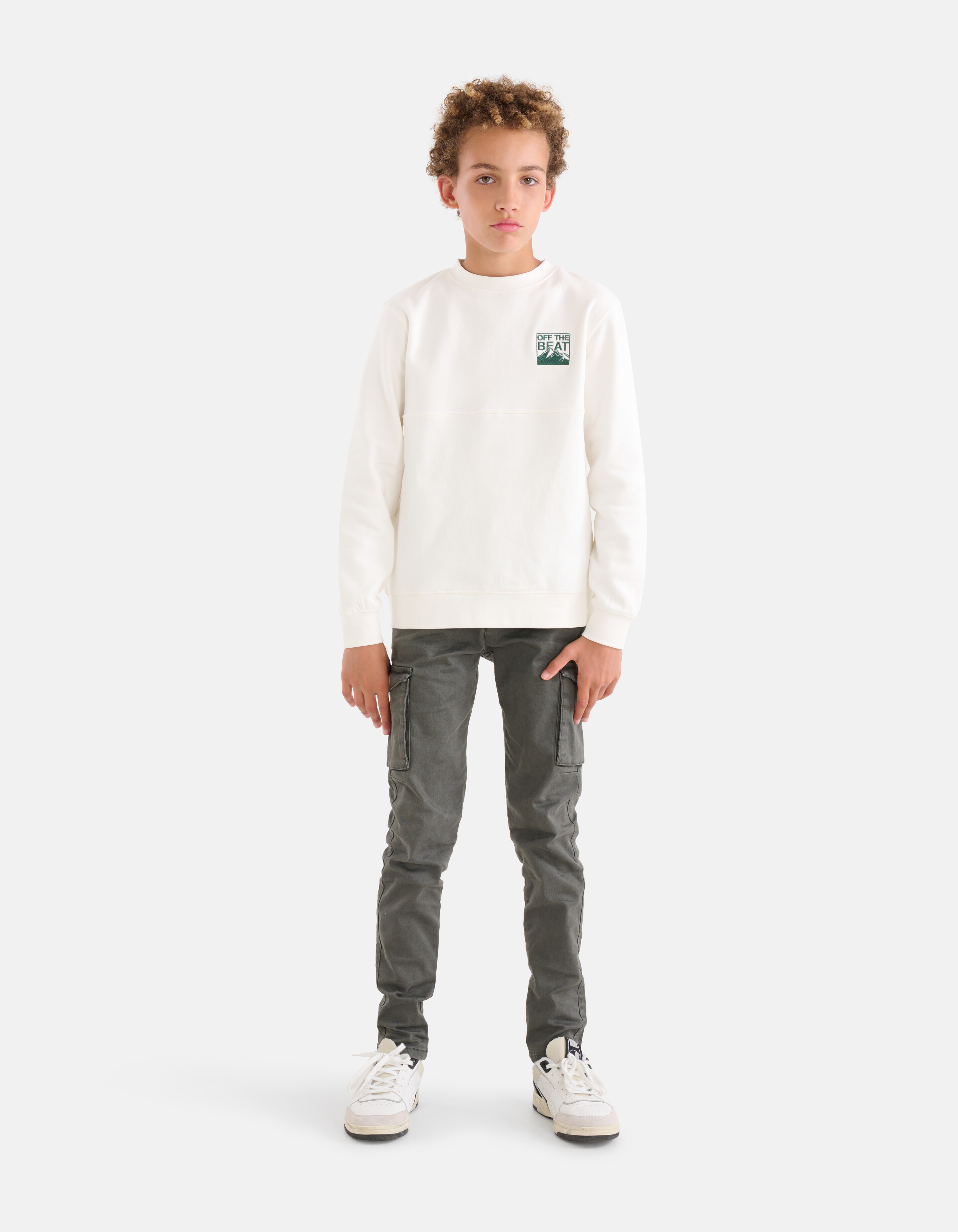 Embroidery Sweater Gebroken Wit SHOEBY BOYS