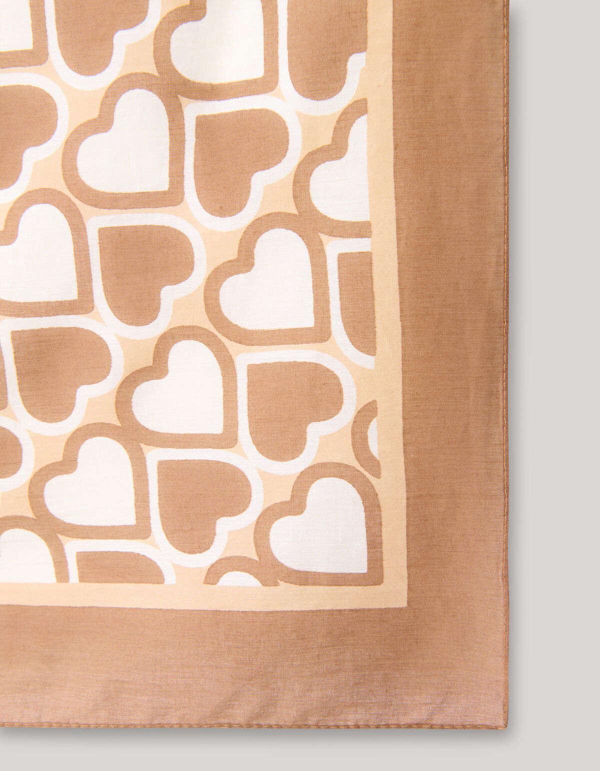 Heart Printed Bandana Beige SHOEBY ACCESSOIRES
