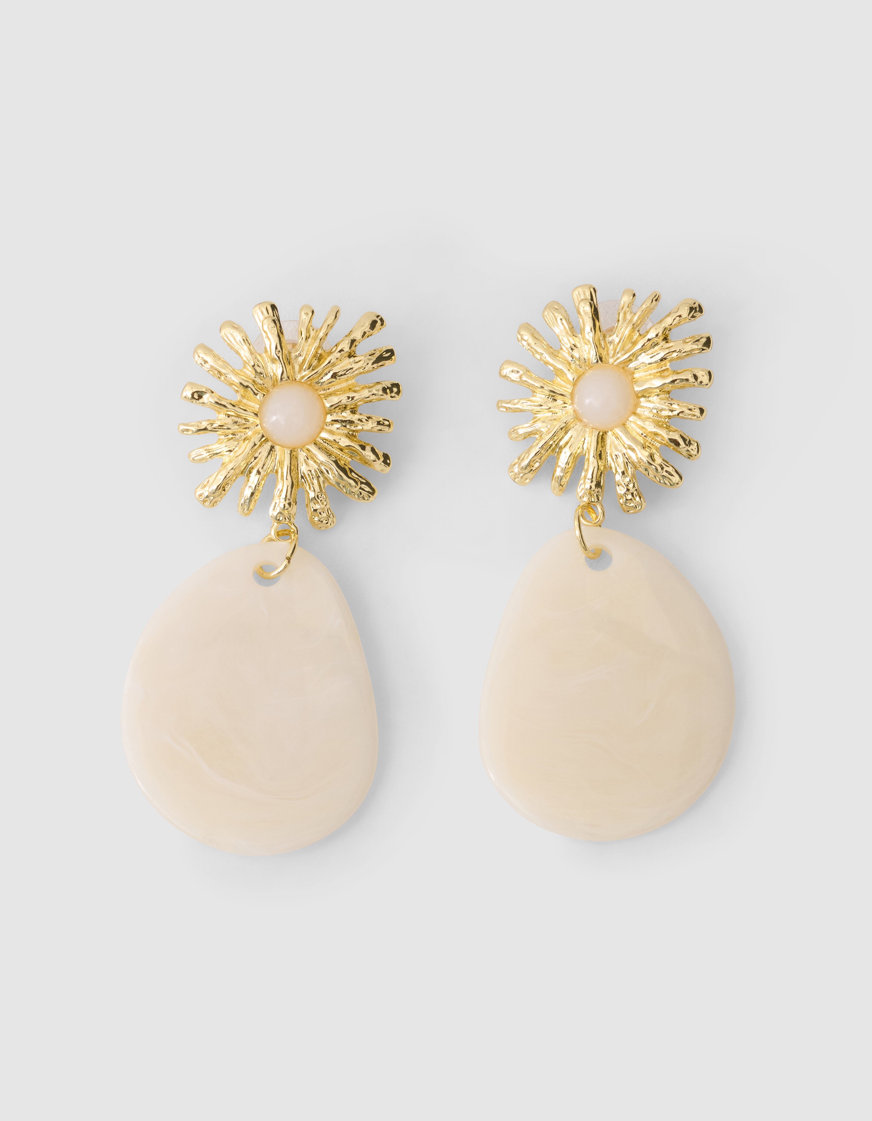Flower Oval Oorbellen Beige SHOEBY ACCESSOIRES