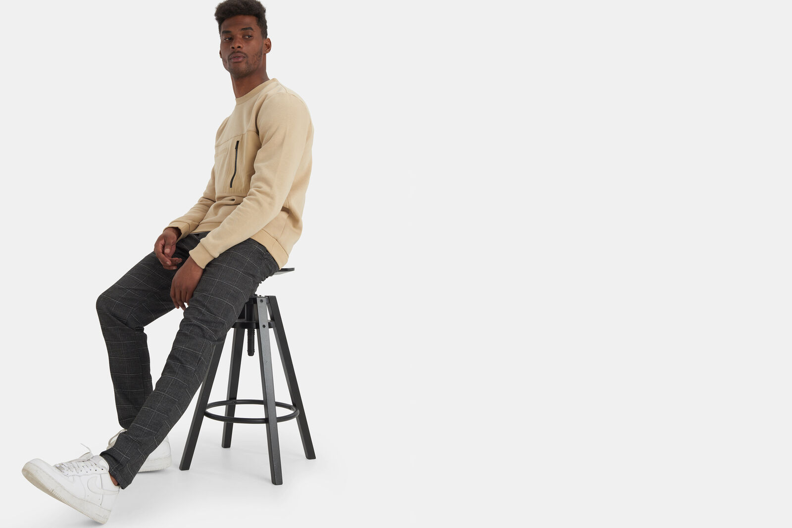 Jari Sweater