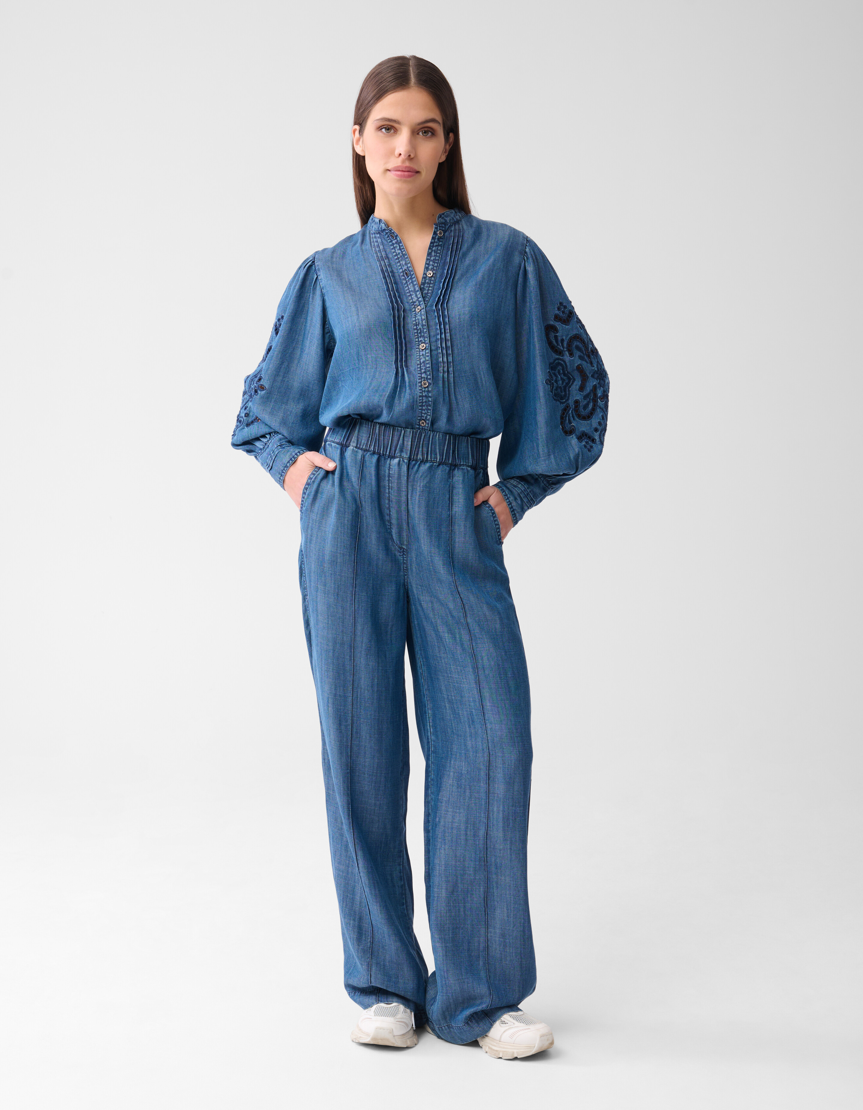 Pintuck Embroidery Blouse Blauw By Mieke SHOEBY WOMEN
