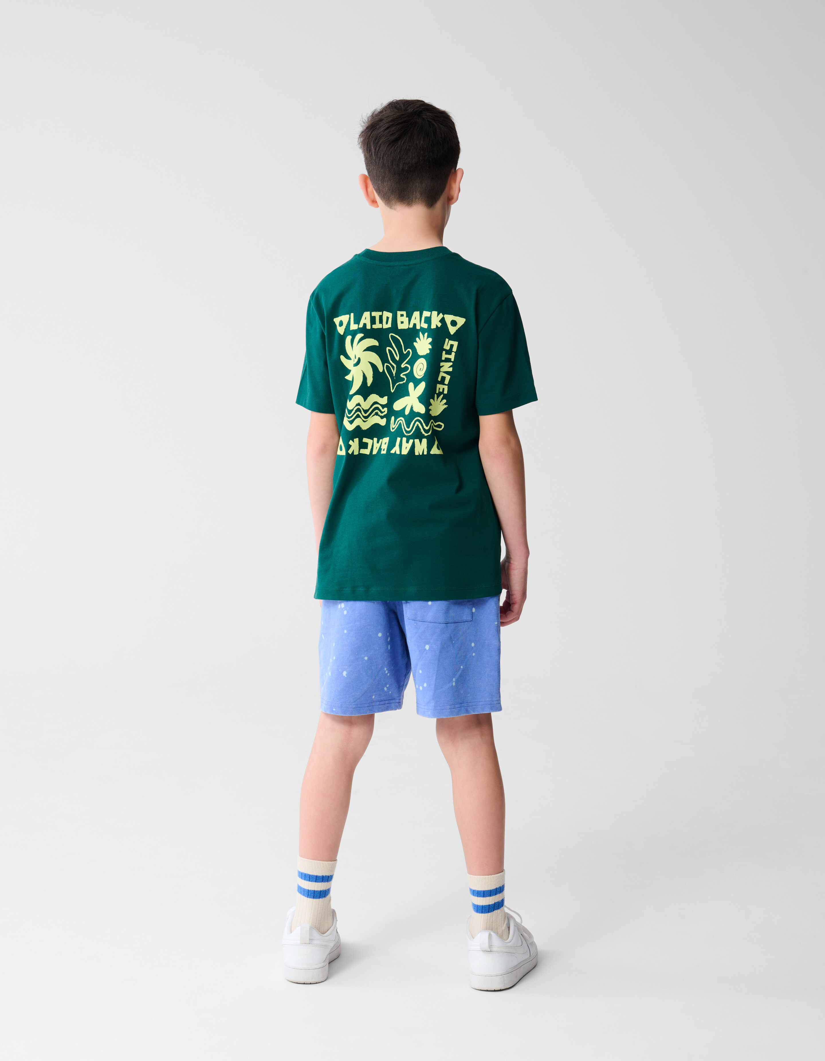 Wayback Artwork T-shirt Donkergroen SHOEBY BOYS