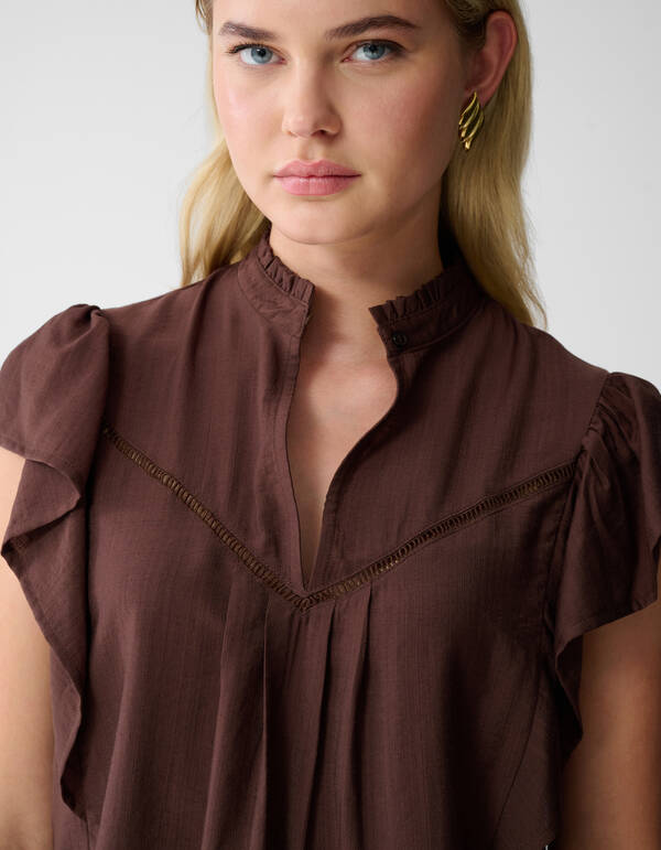 Ruffle Top Bruin SHOEBY WOMEN