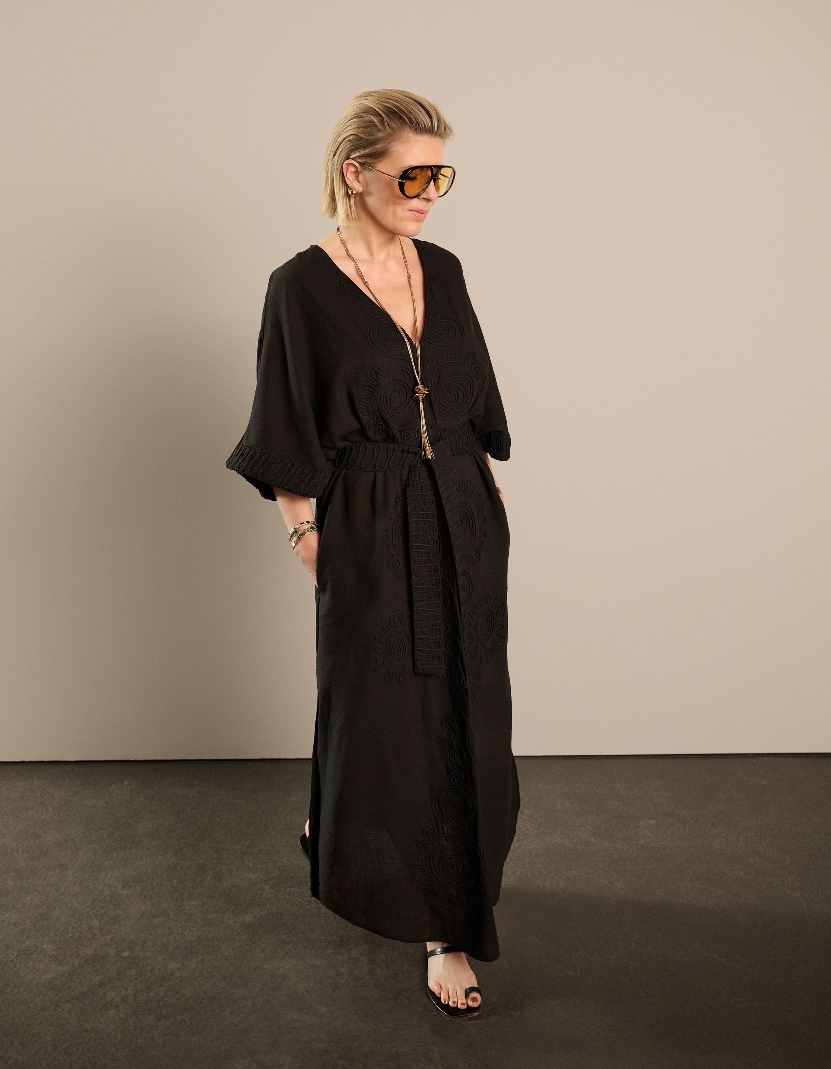 Tonal Maxi Jurk Zwart By Lonneke SHOEBY WOMEN