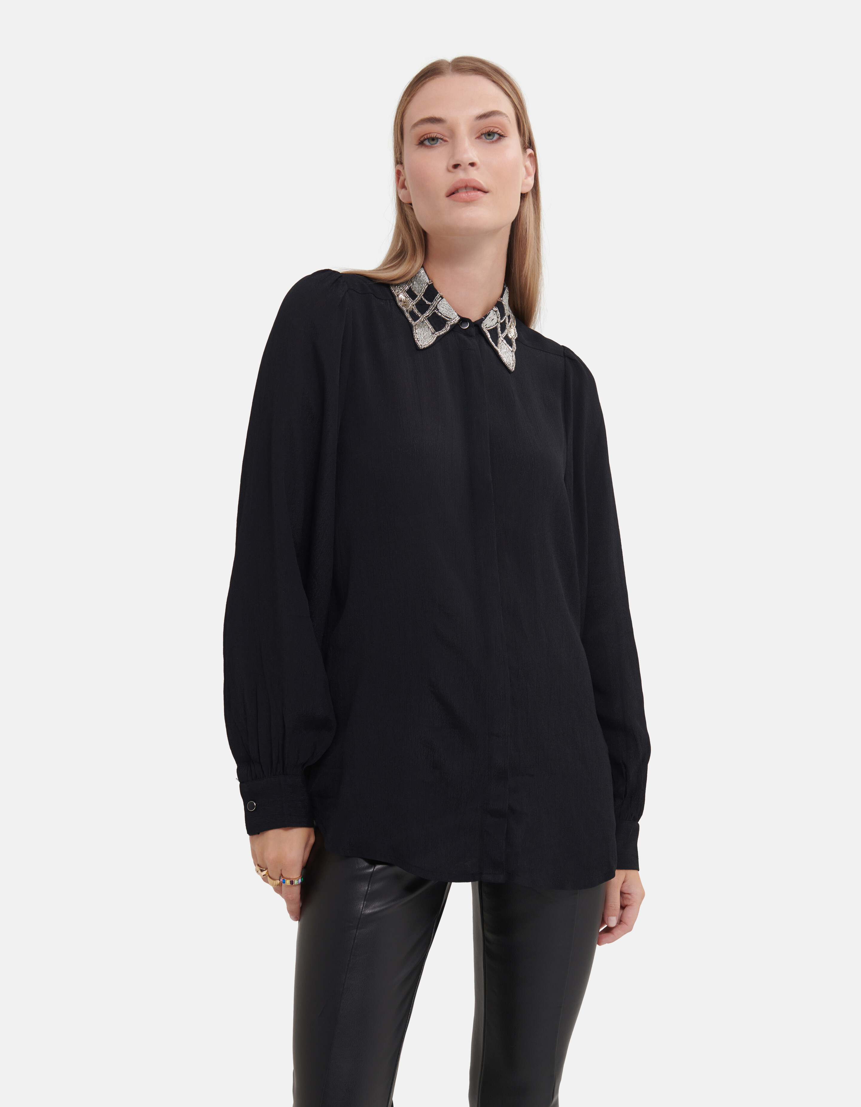 Collar Blouse Zwart By Fred SHOEBY WOMEN