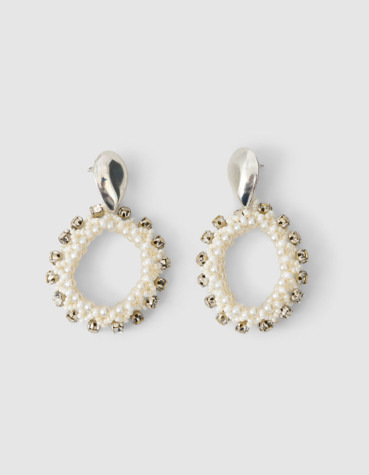 Beaded Oval Oorbellen Gebroken Wit SHOEBY ACCESSOIRES