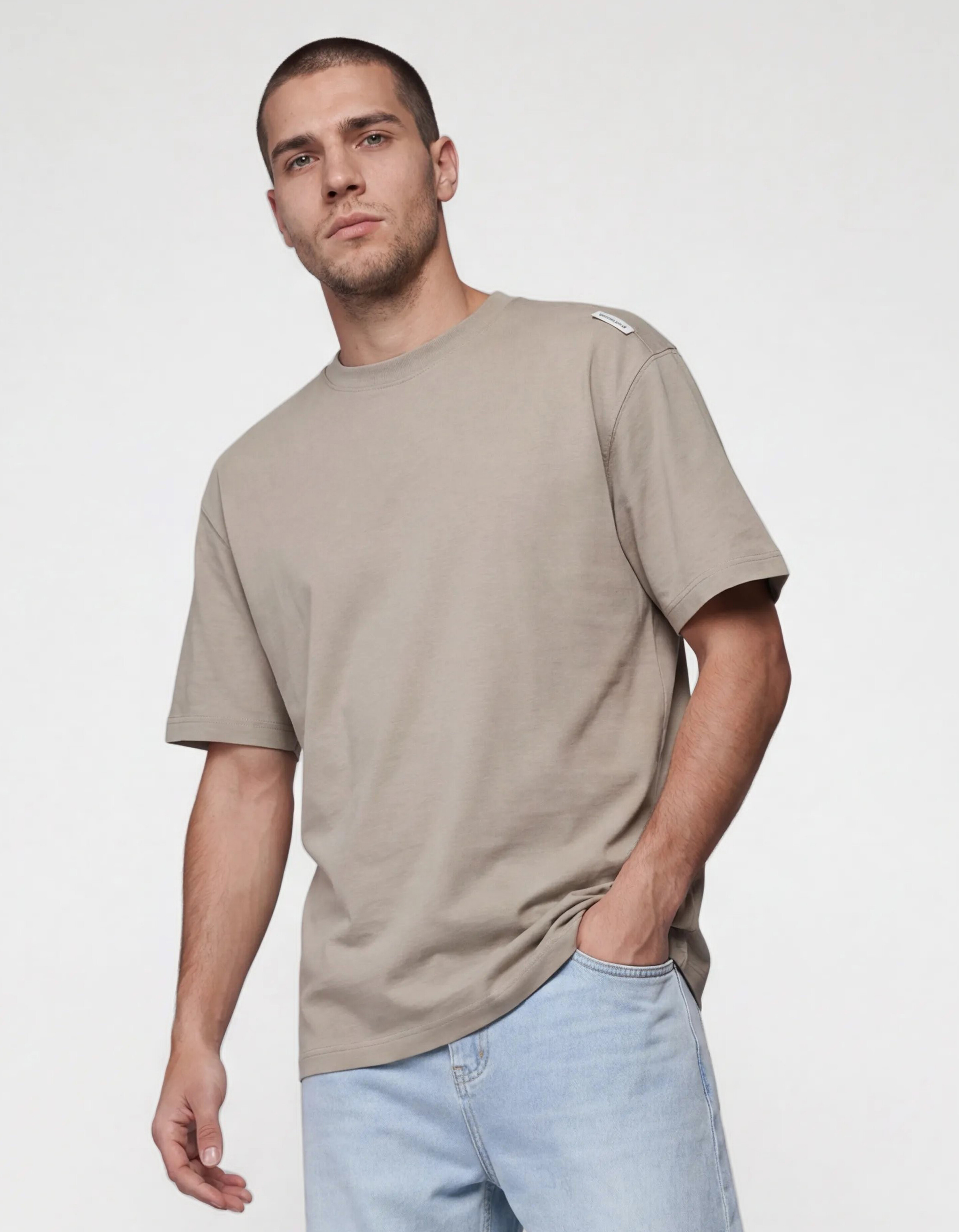 Basis Label T-shirt Lichtgroen SHOEBY MEN
