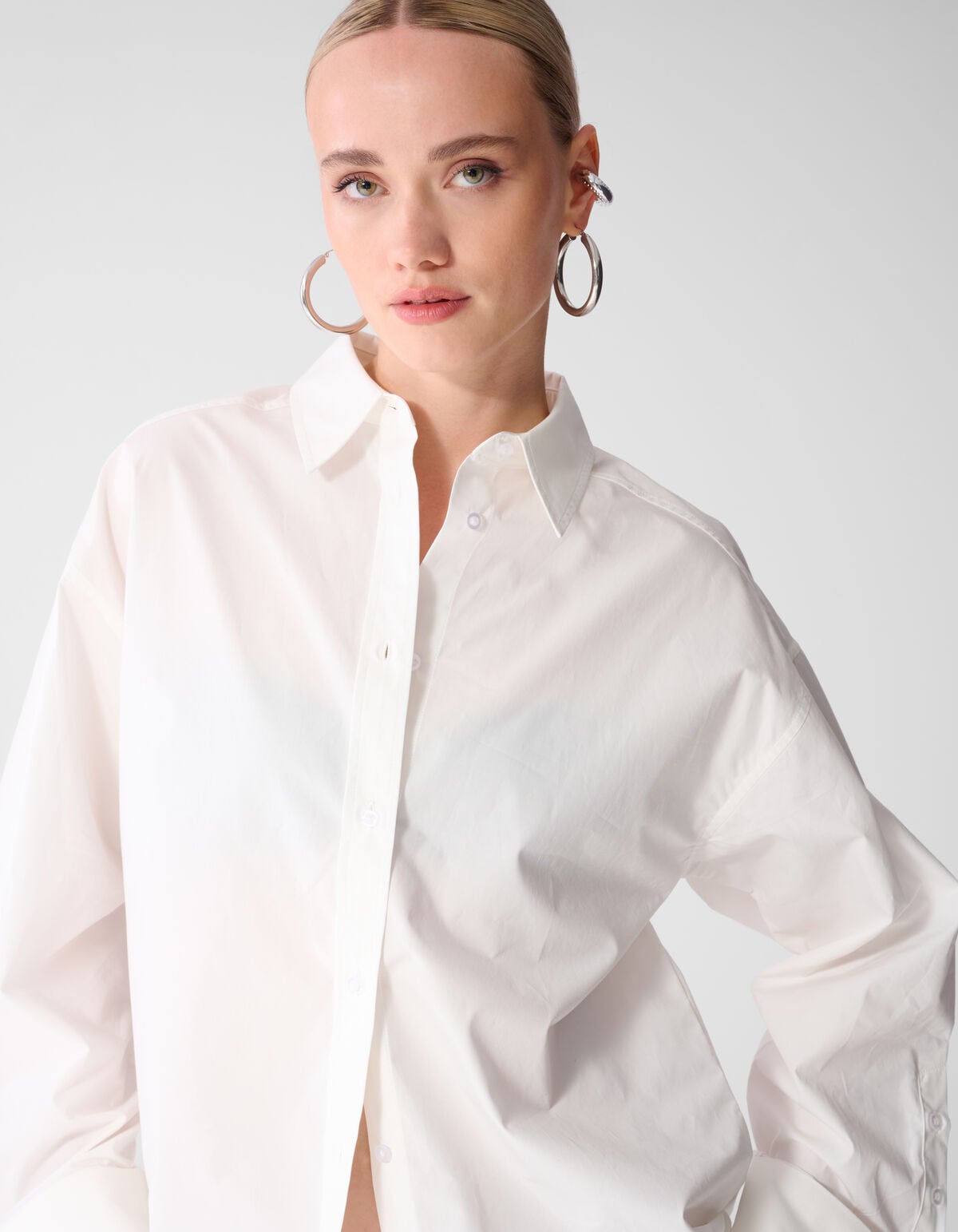 Oversized Ring Cuff Blouse Wit SHOEBY WOMEN