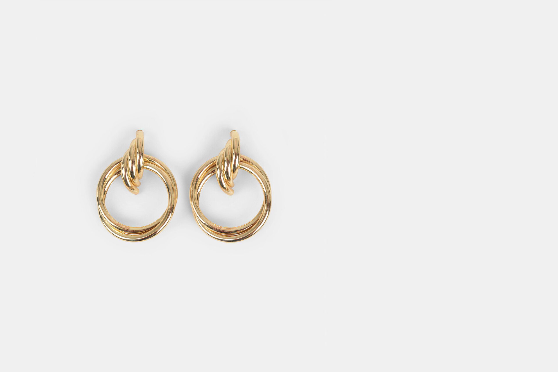 Knotted Hoop Oorbellen ACCESSOIRES SHOEBY
