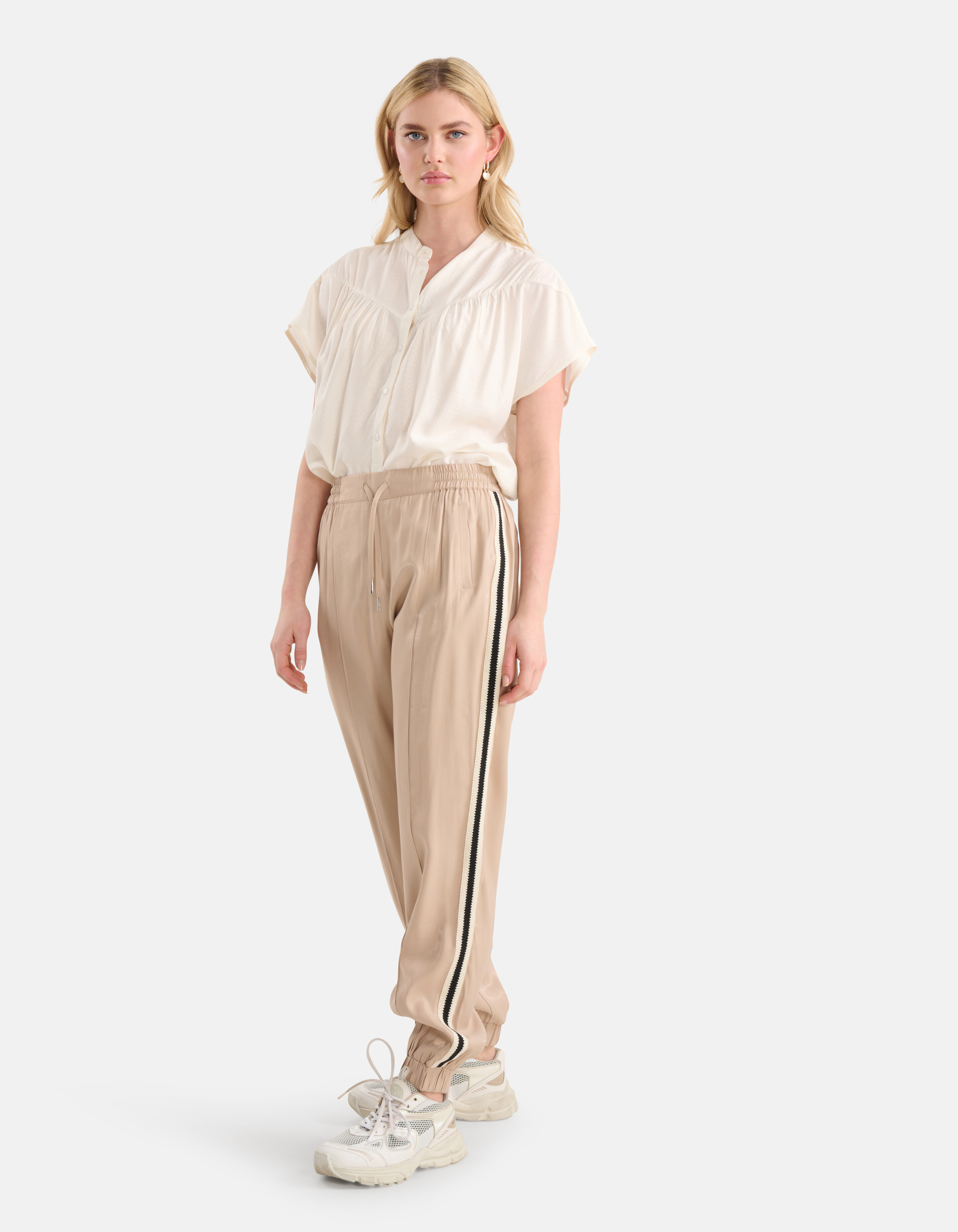 Relaxed Fit Top Gebroken Wit SHOEBY WOMEN