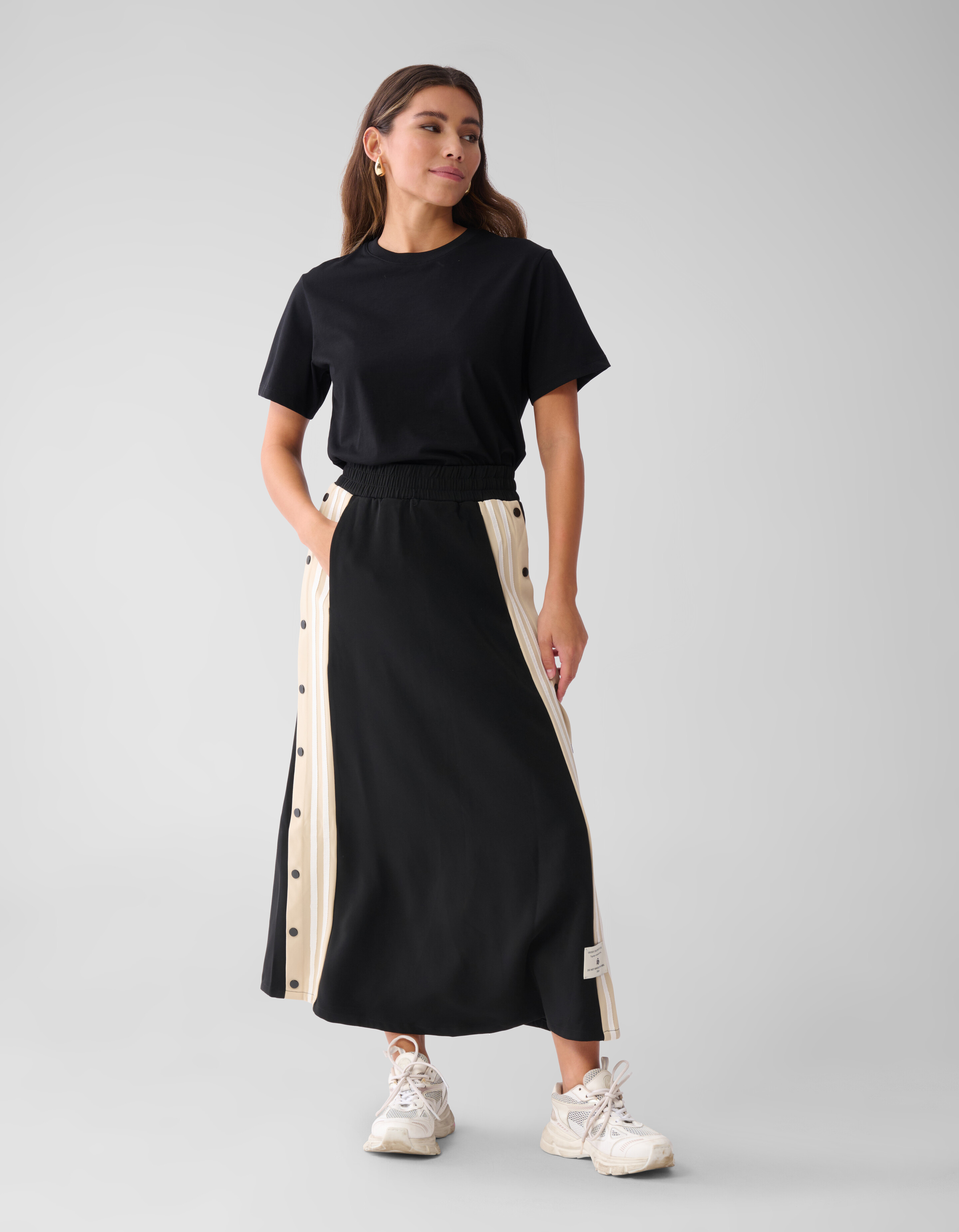 Sporty Button Maxi Rok Zwart SHOEBY WOMEN