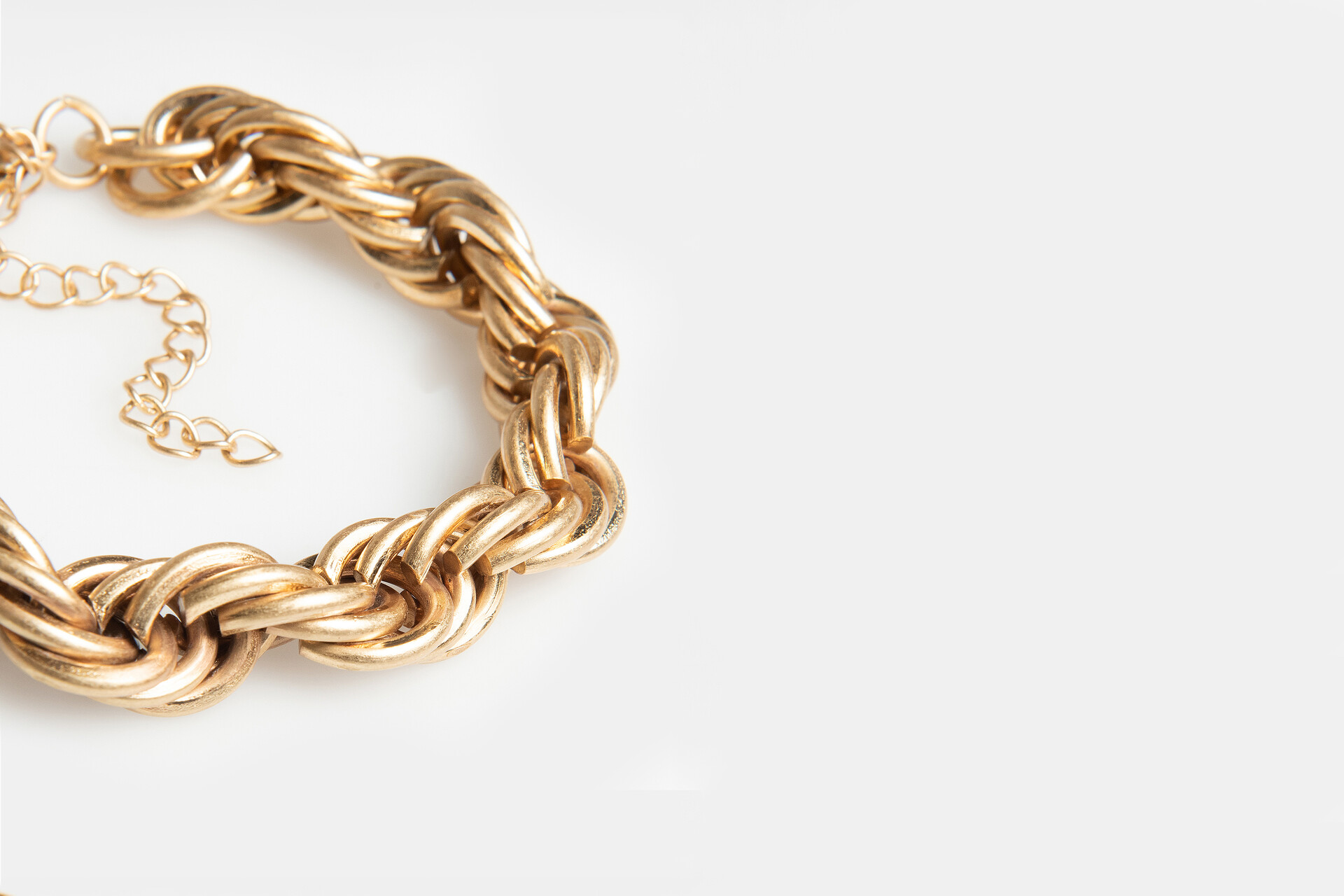 Twisted Armband ACCESSOIRES SHOEBY