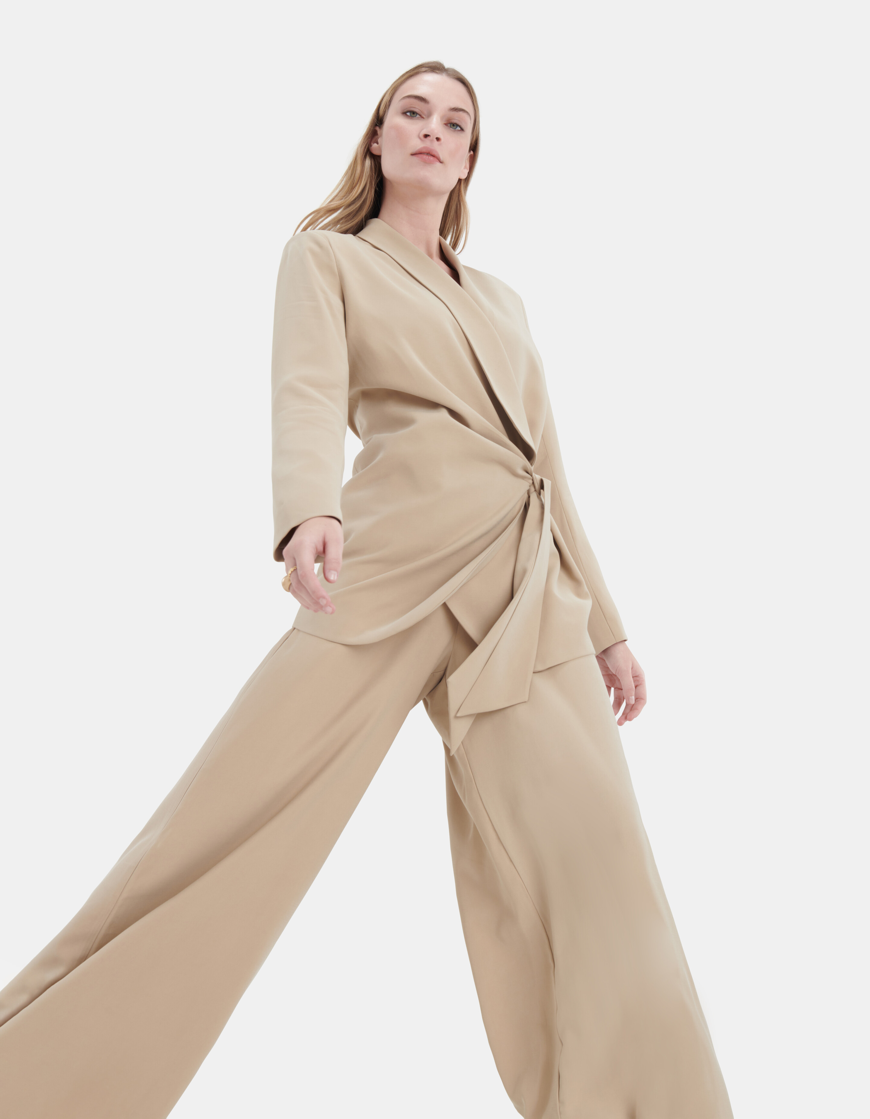 Soft Blazer Beige EKSEPT