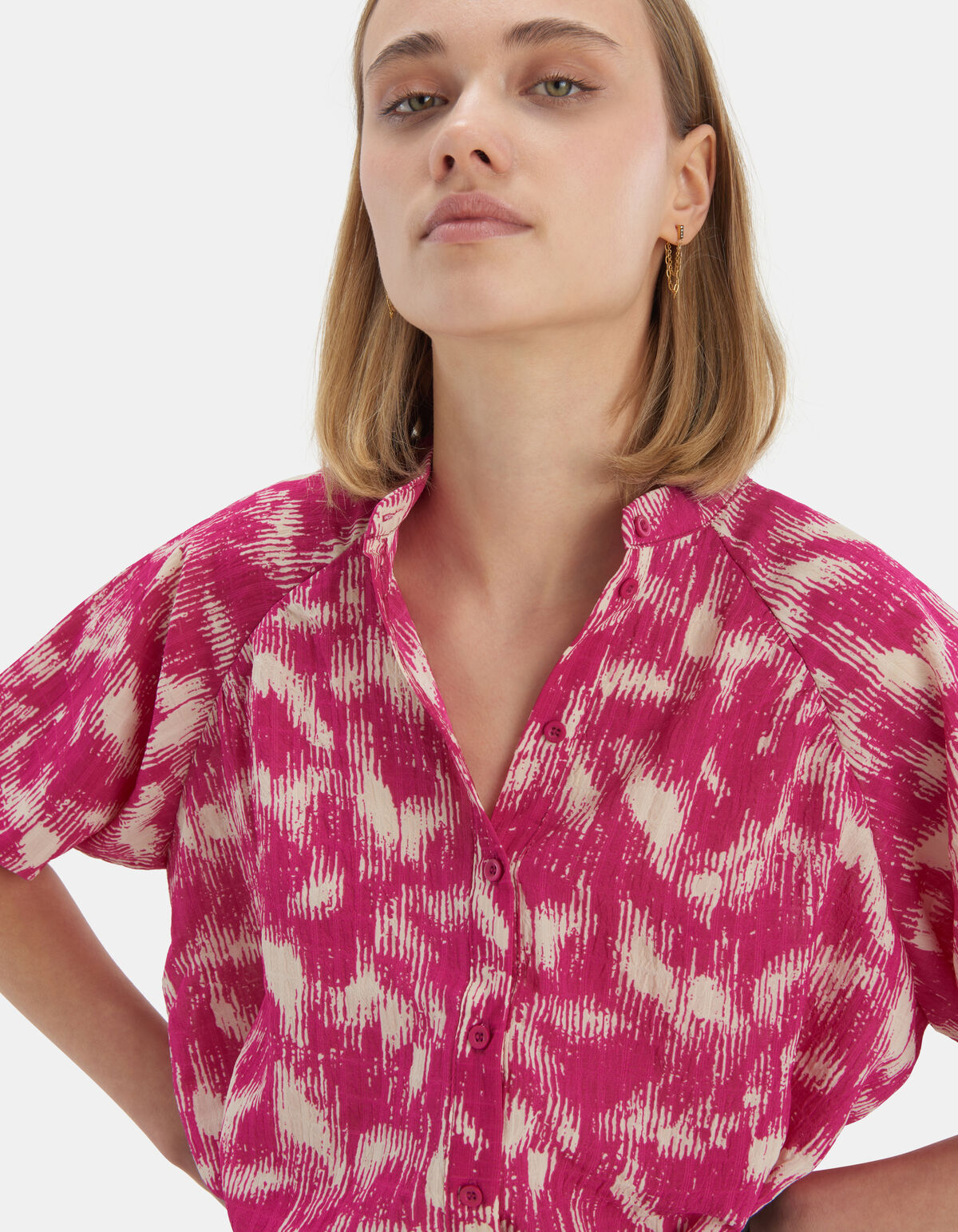 Short Puff Blouse EKSEPT