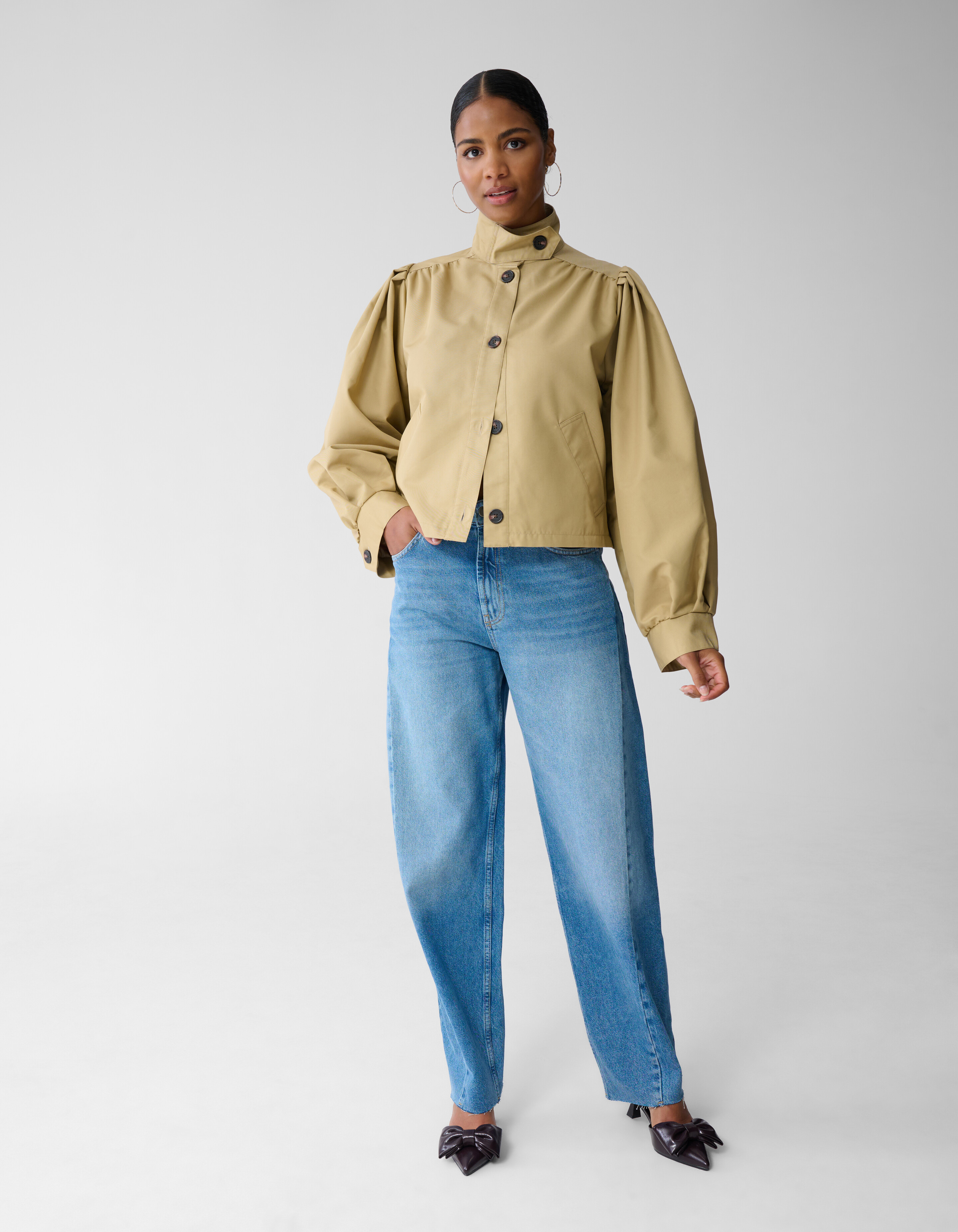 Cropped Trench Coat Lichtbruin SHOEBY WOMEN