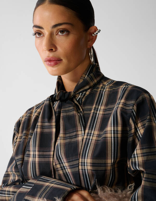 Oversized Fit Scarf Blouse Bruin SHOEBY WOMEN