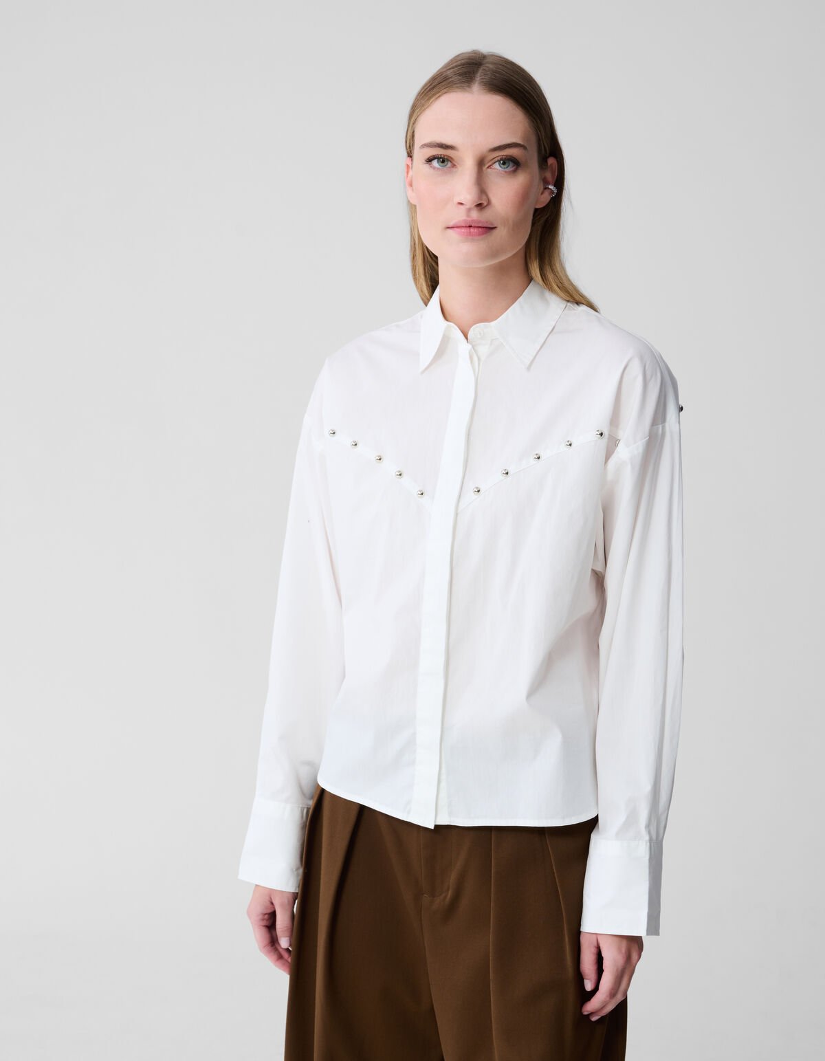Studs Poplin Blouse Wit SHOEBY WOMEN