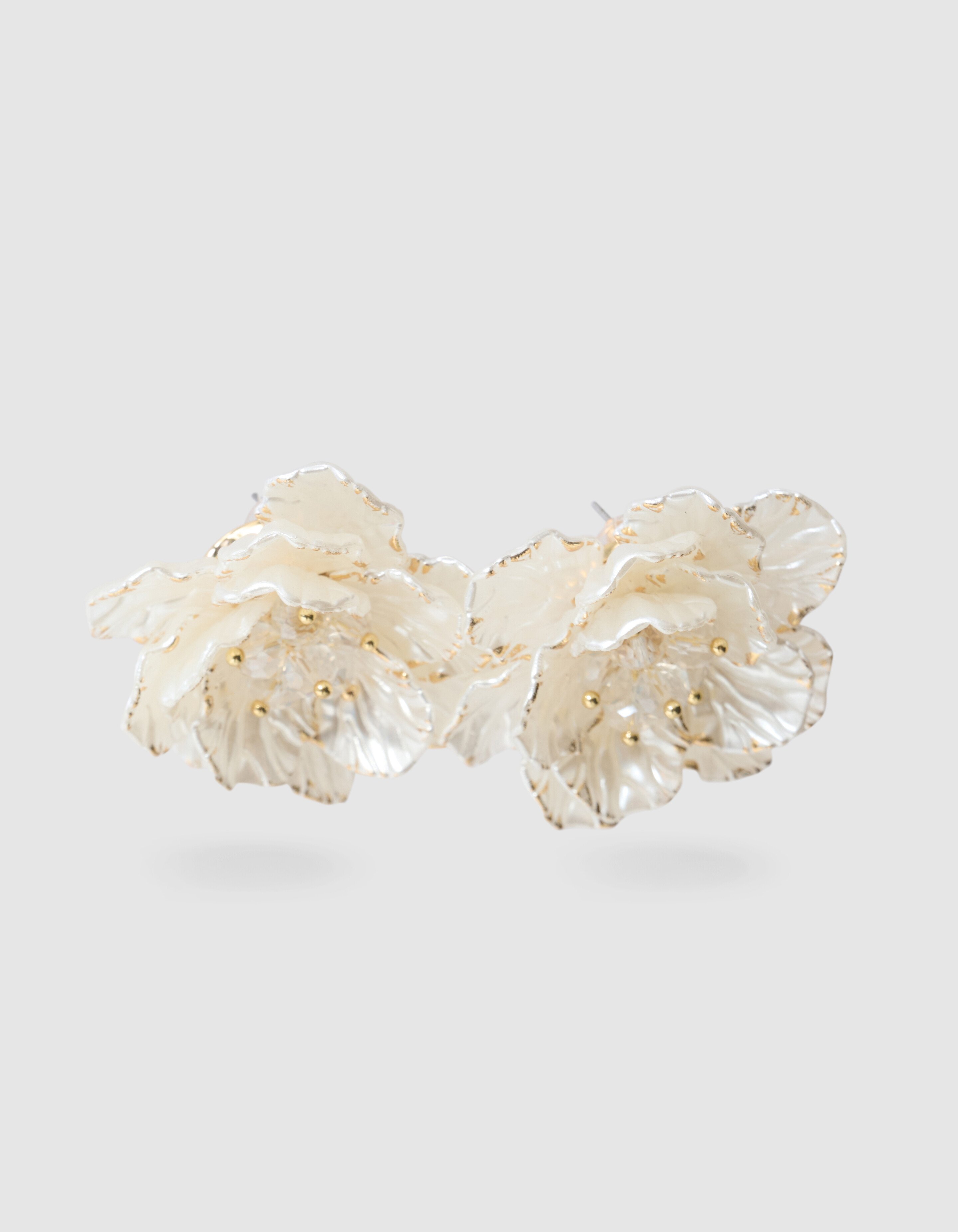 Flower Oorbellen Gebroken Wit SHOEBY ACCESSOIRES
