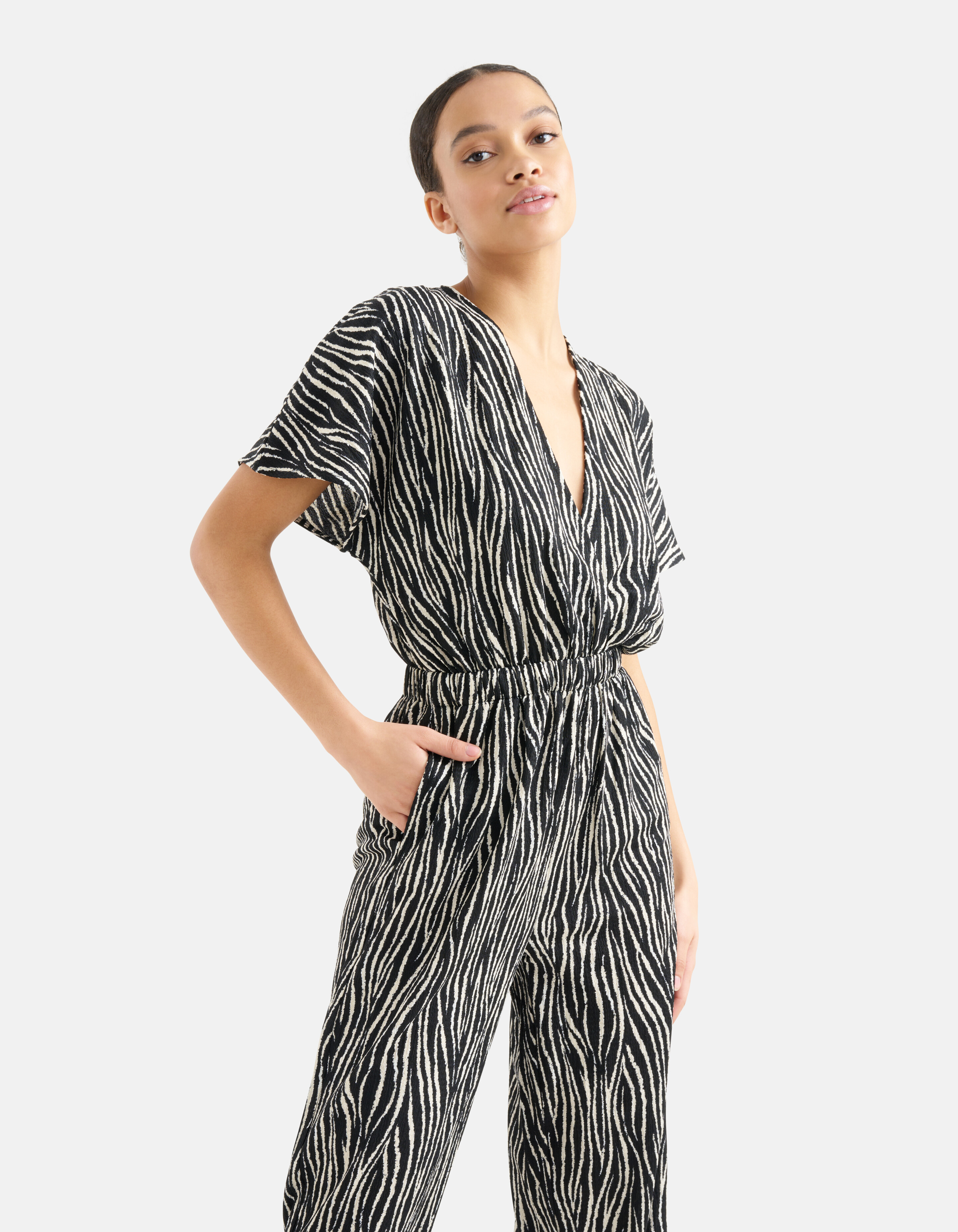 Crinkle Jumpsuit Zwart/Wit SHOEBY WOMEN